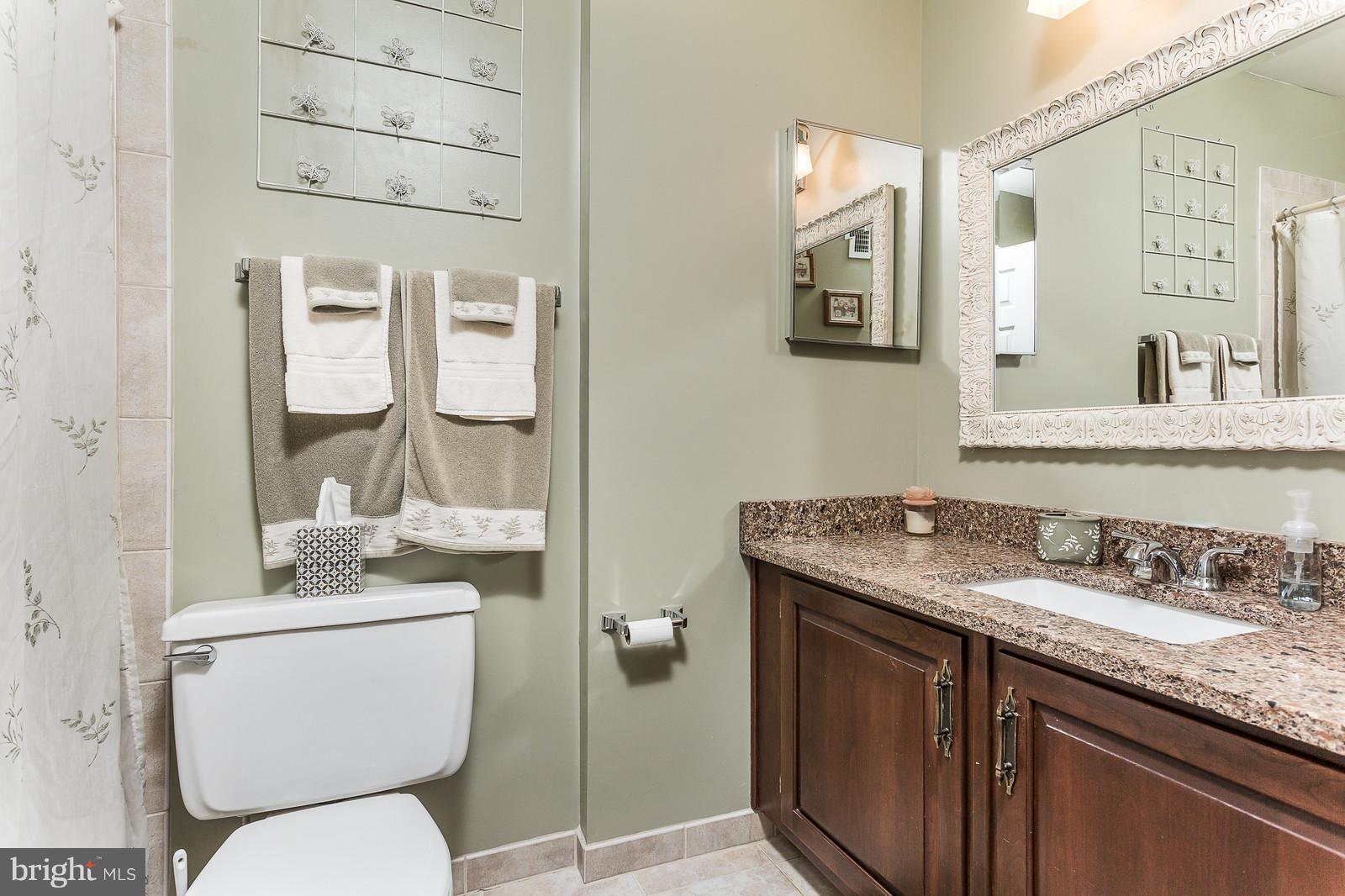 COUNCIL SQUARE - Residential