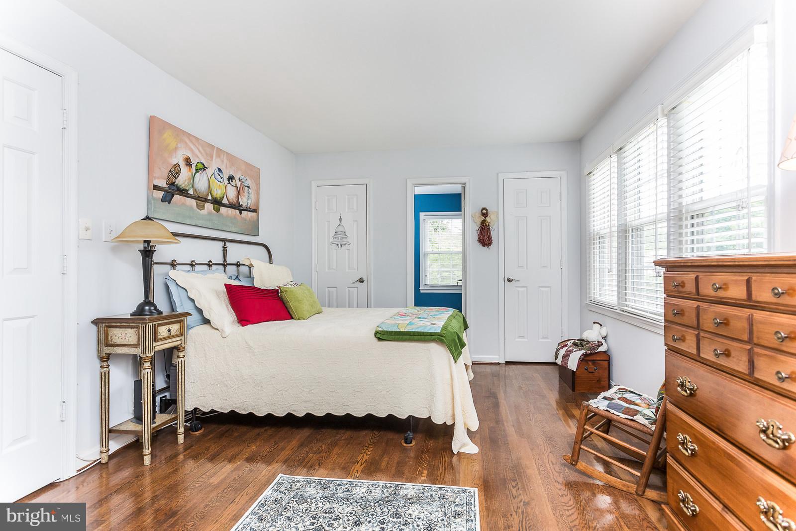 COUNCIL SQUARE - Residential