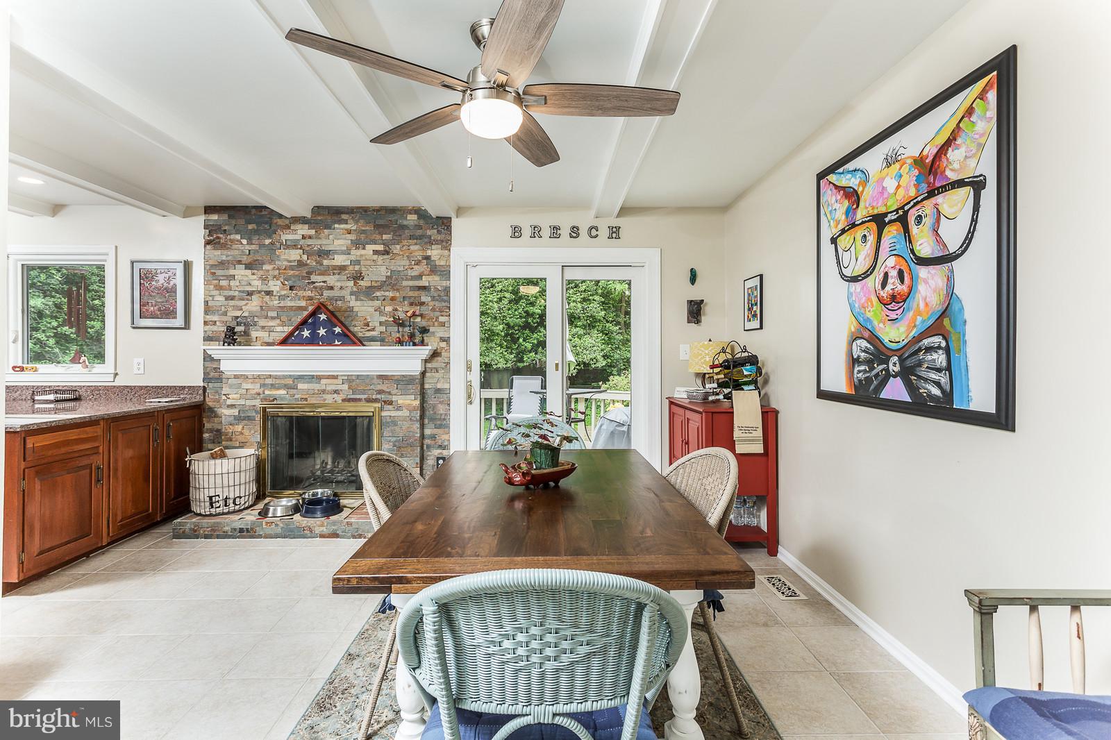 COUNCIL SQUARE - Residential