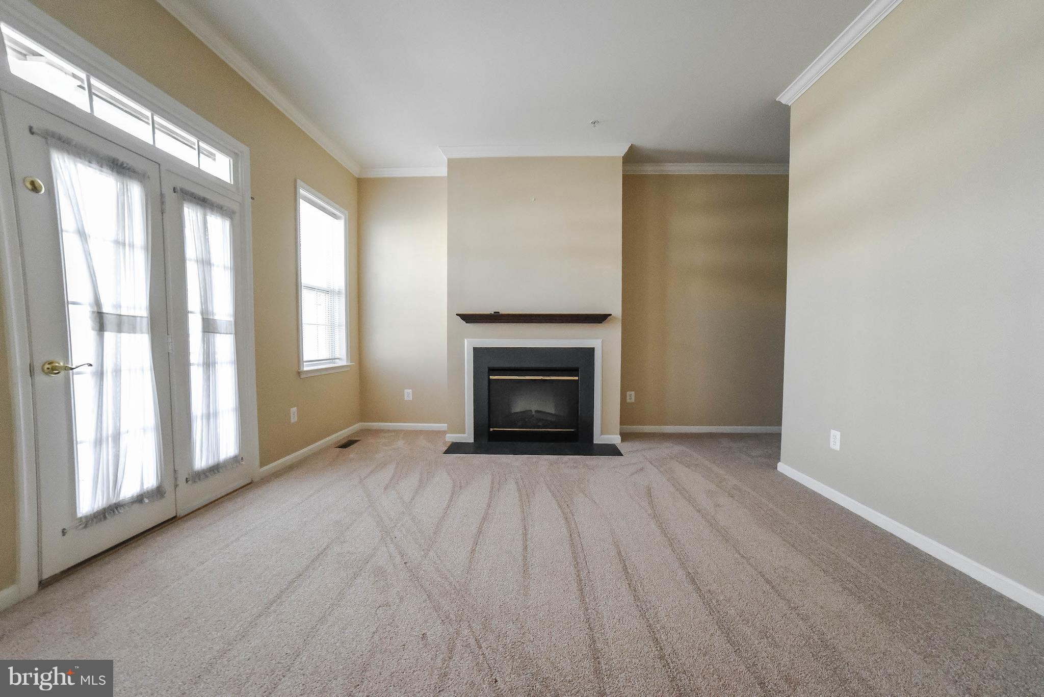 LEONARDTOWN LANDING - Residential