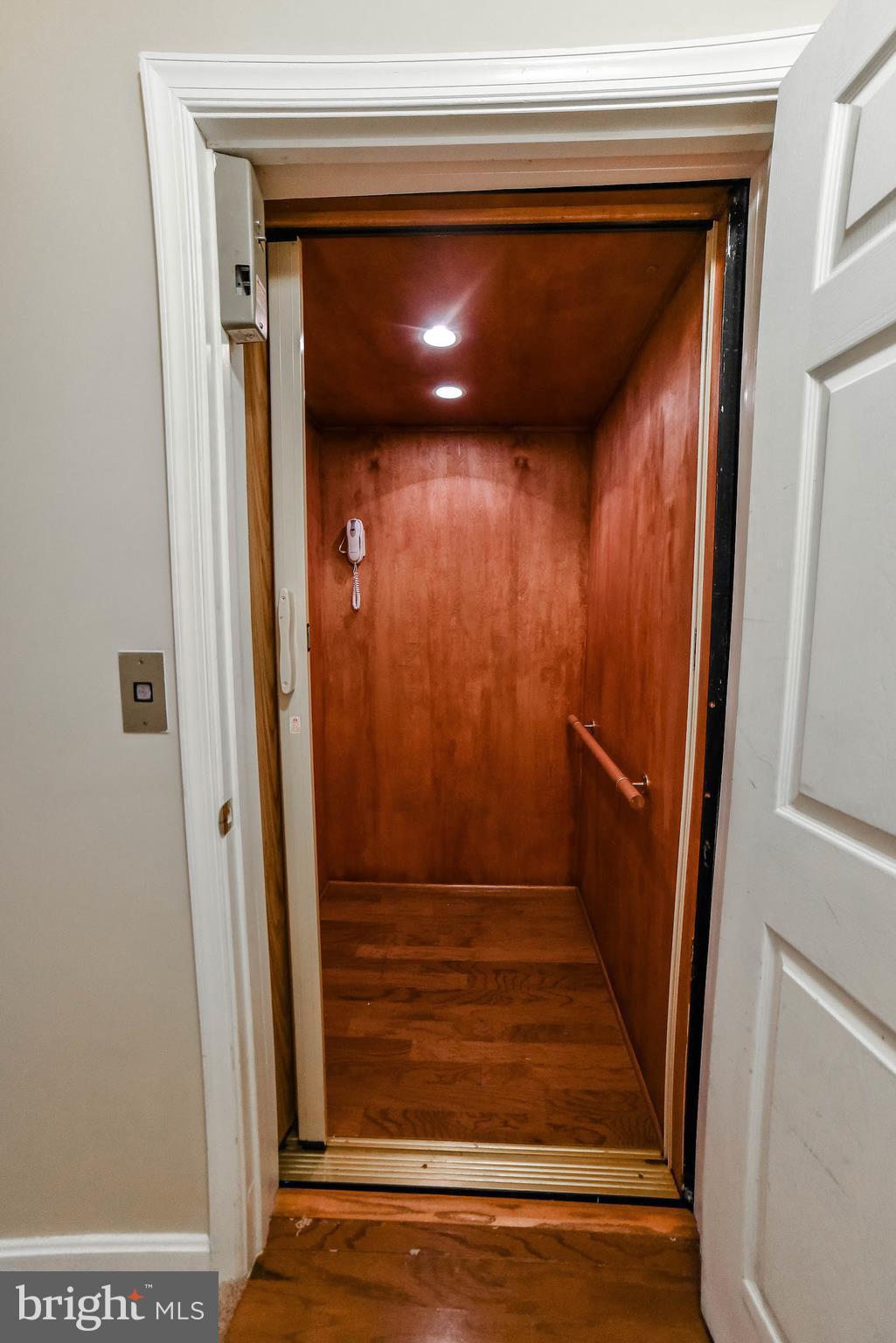 LEONARDTOWN LANDING - Residential