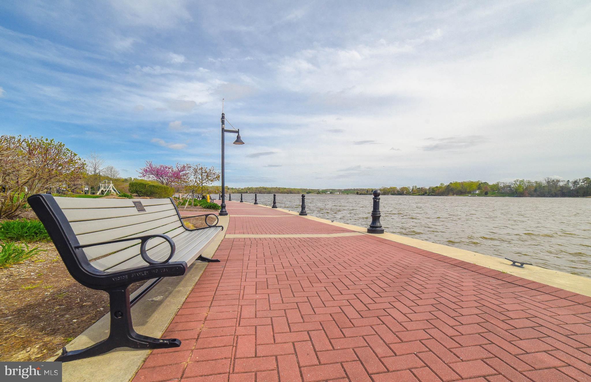 LEONARDTOWN LANDING - Residential