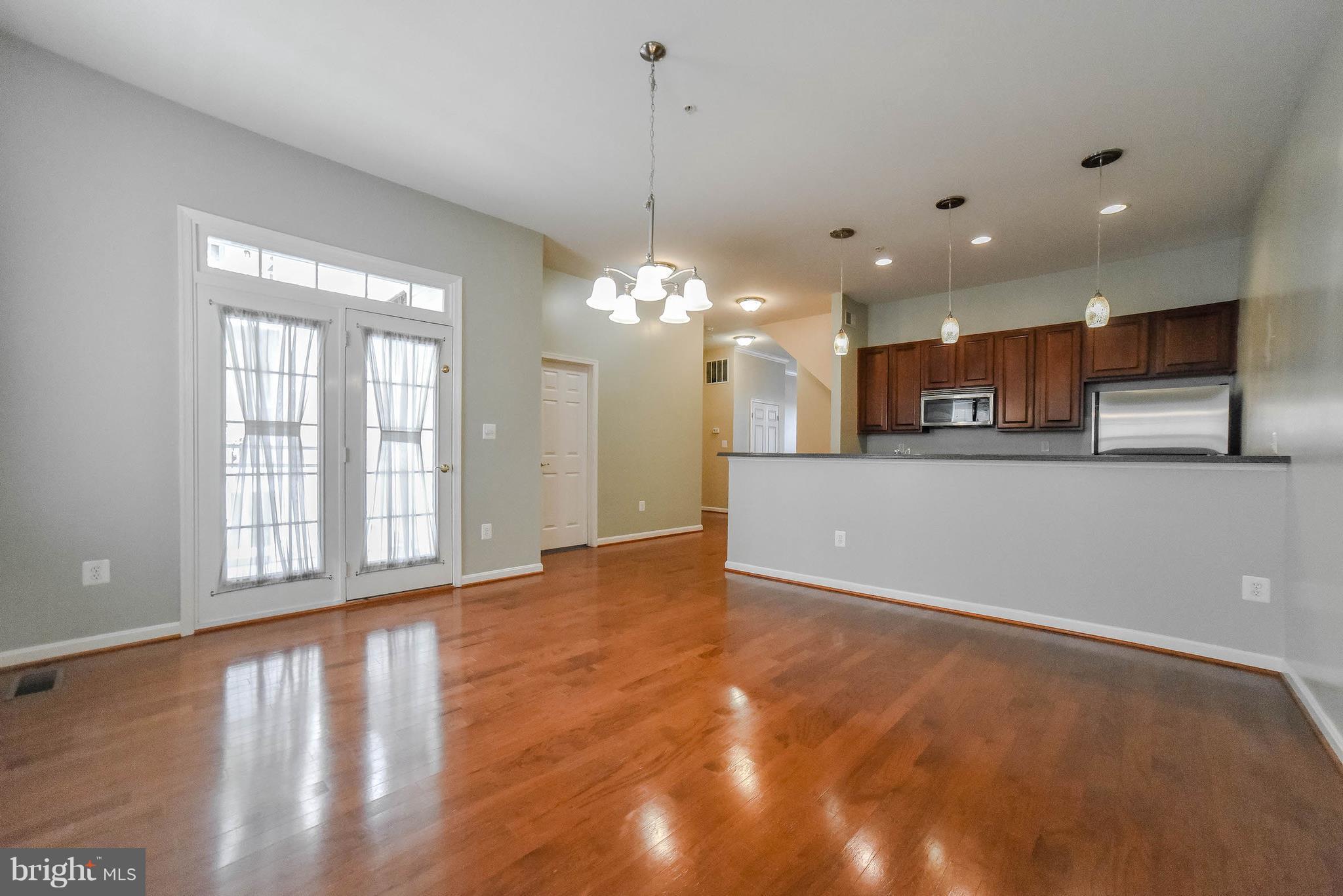 LEONARDTOWN LANDING - Residential