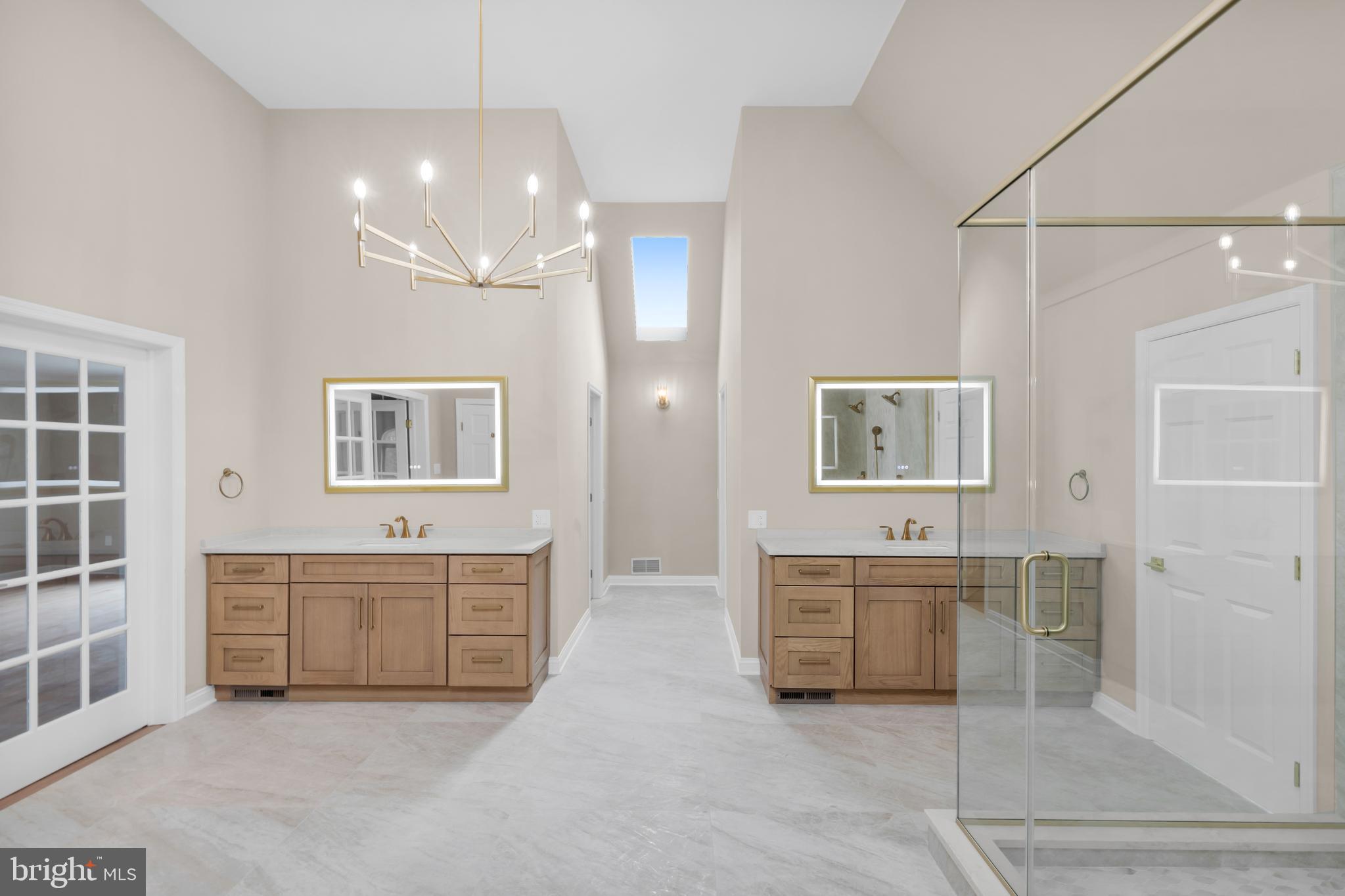 BROADHEAD MANOR - Residential