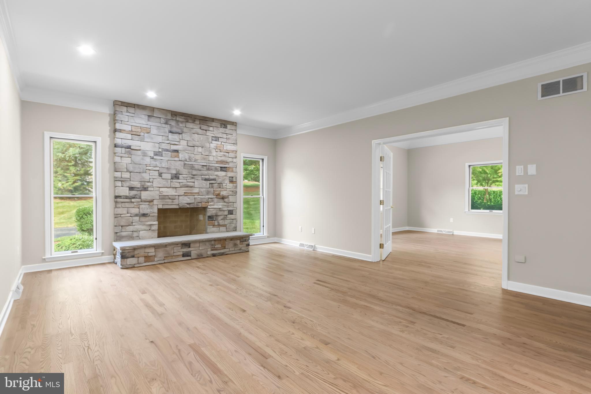 BROADHEAD MANOR - Residential