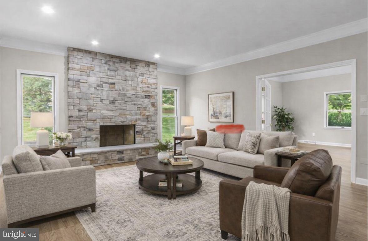 BROADHEAD MANOR - Residential