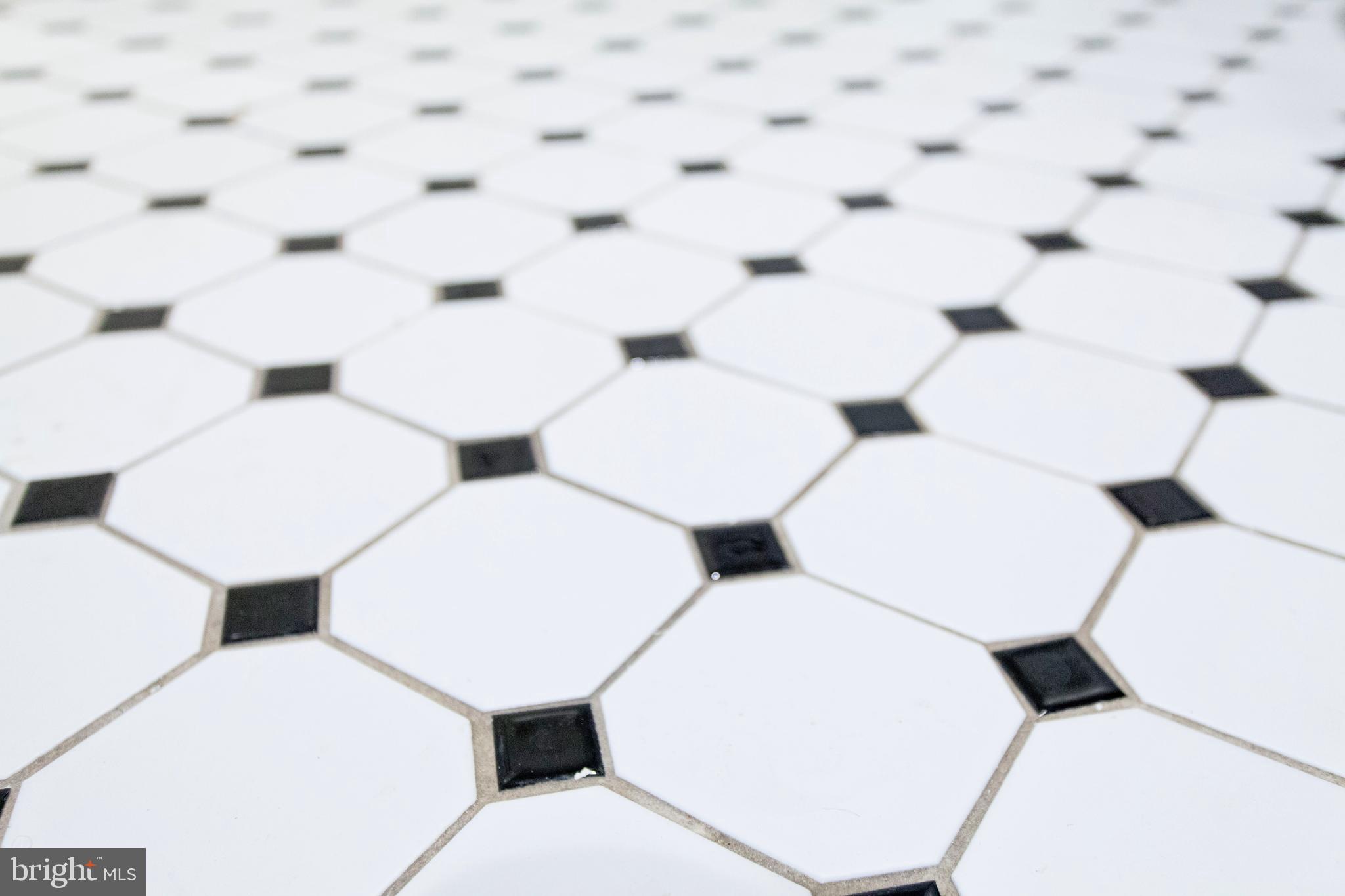 CENTER CITY - Residential Lease