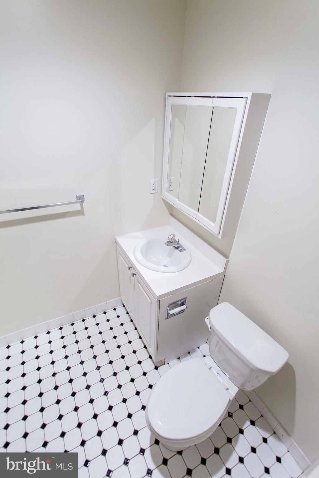 CENTER CITY - Residential Lease