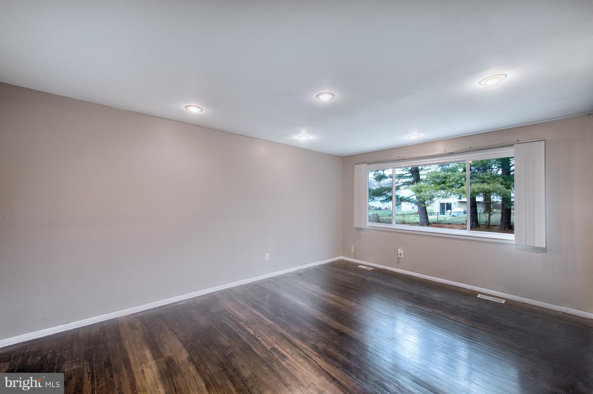 KIMBERLY FARMS - Residential