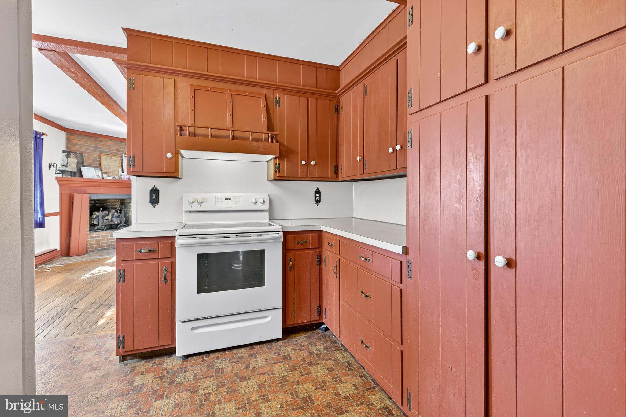 STRASBURG TWP - Residential