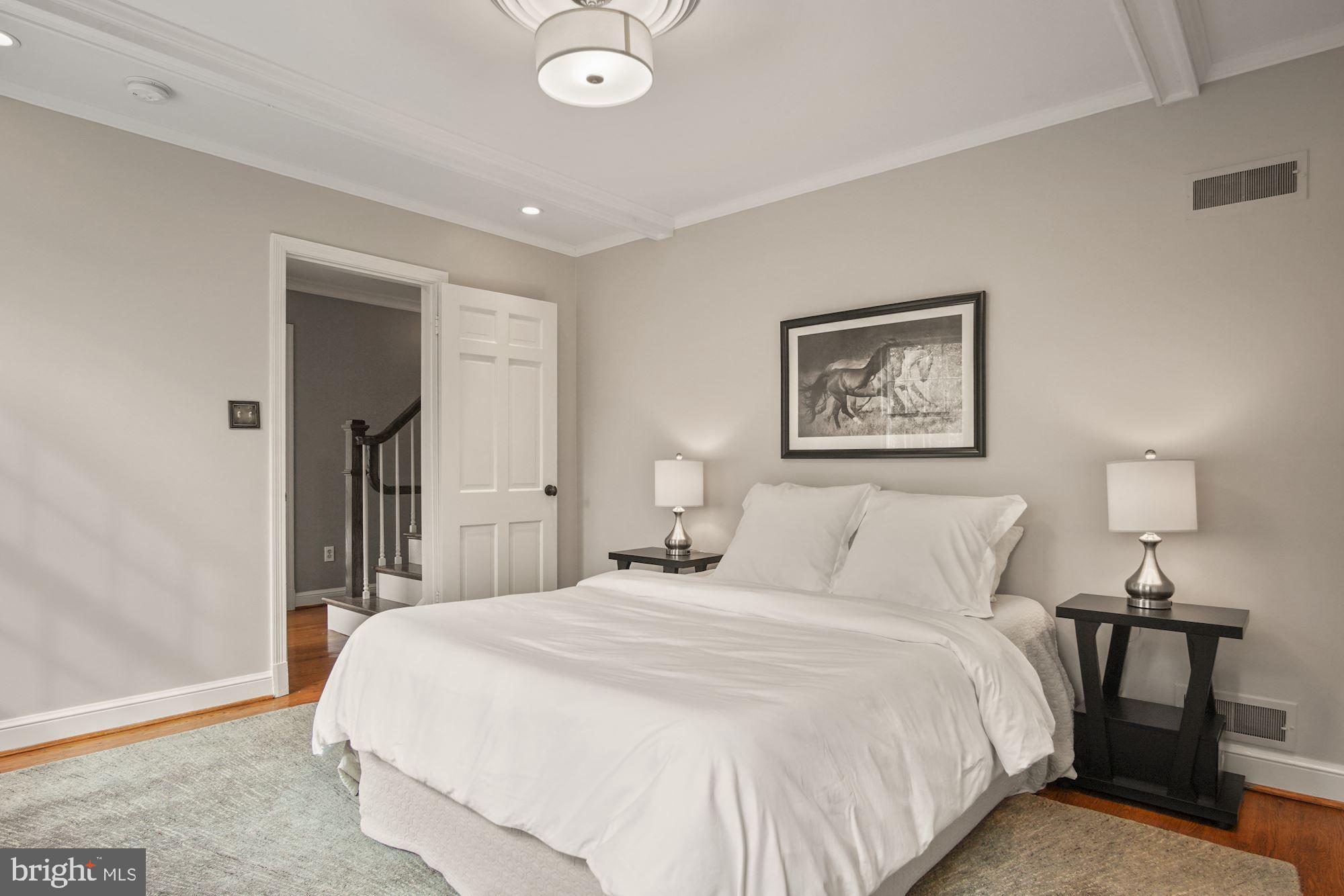 SUMNER - Residential