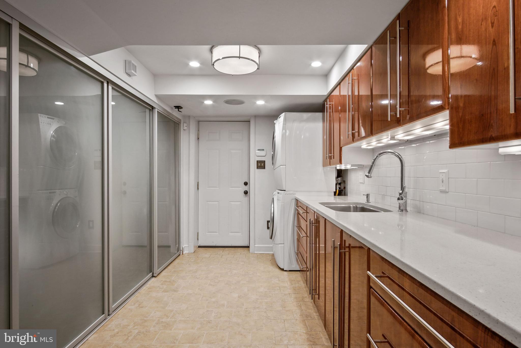 SUMNER - Residential