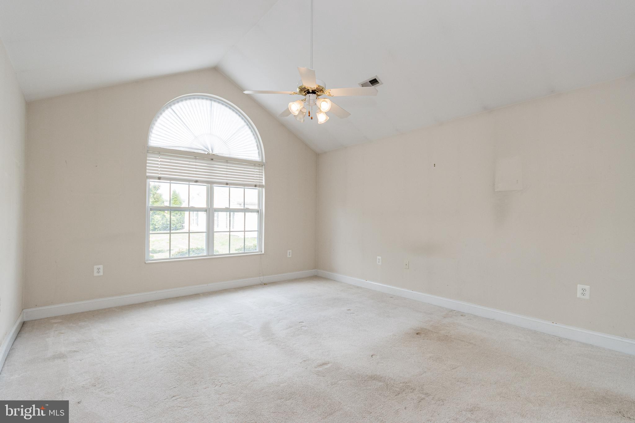 REGENCY PARK VILLAS - Residential