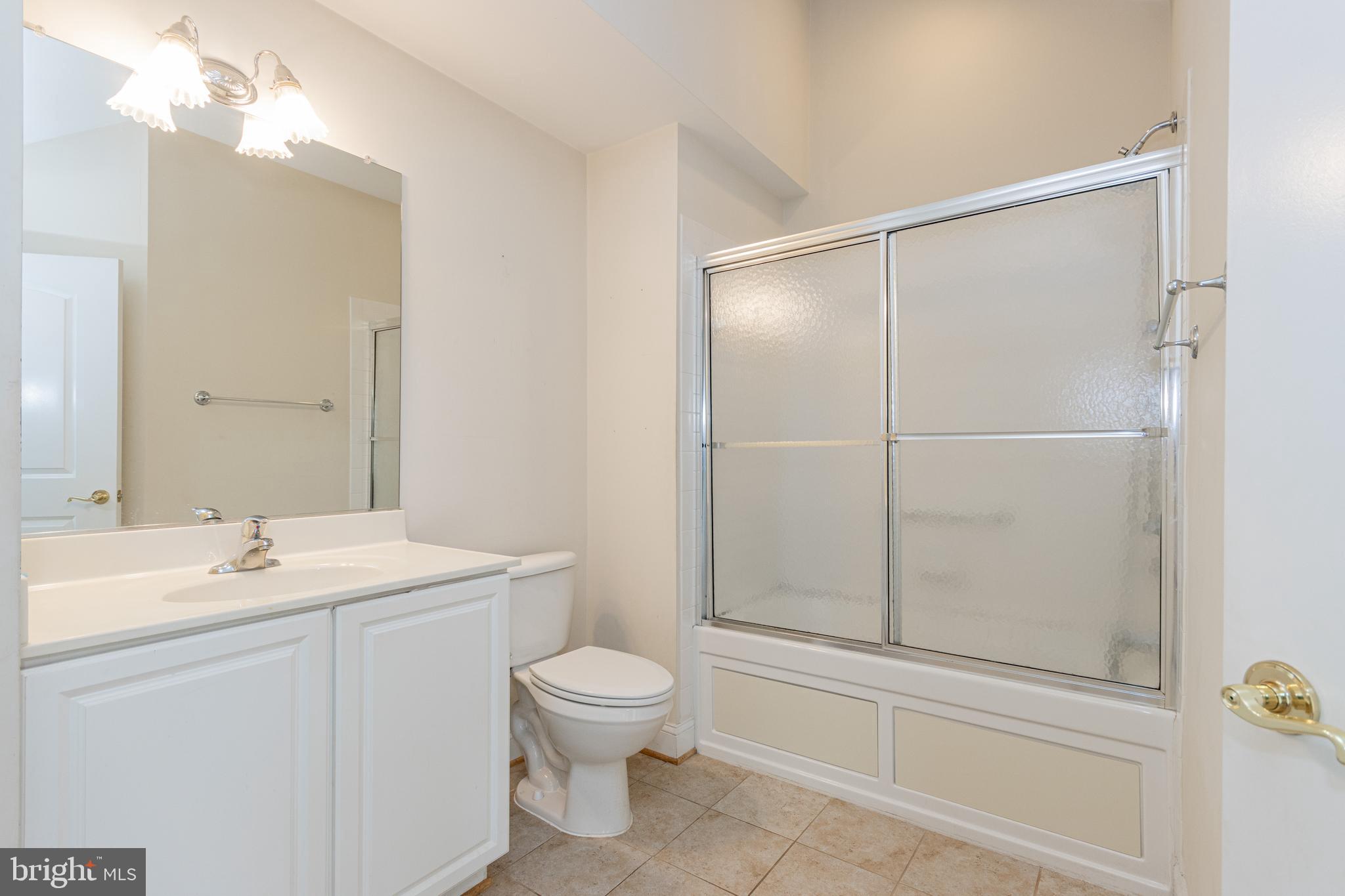 REGENCY PARK VILLAS - Residential