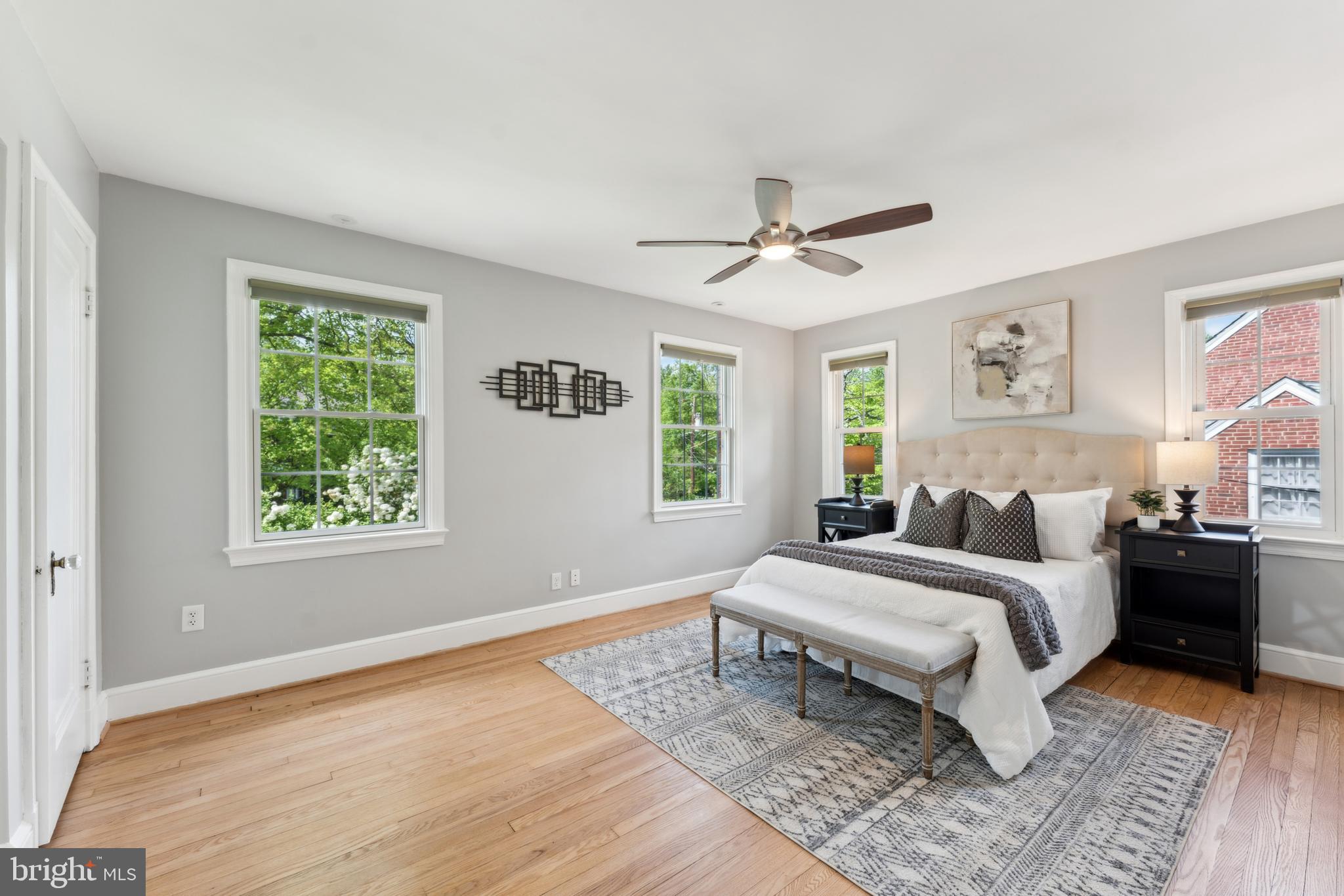 WOODSIDE PARK - Residential Lease