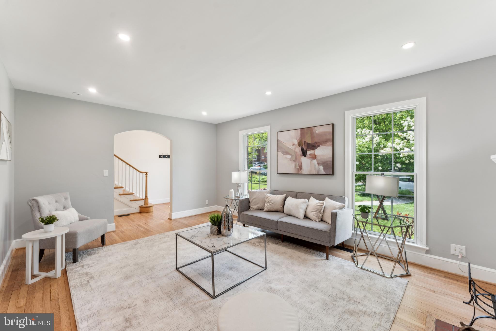 WOODSIDE PARK - Residential Lease