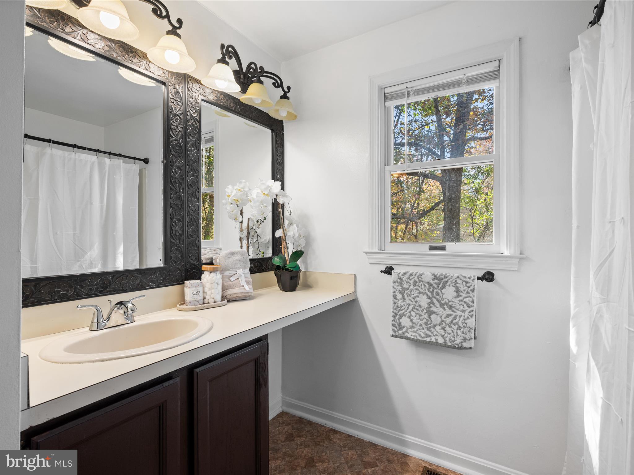 HIGH KNOB - Residential