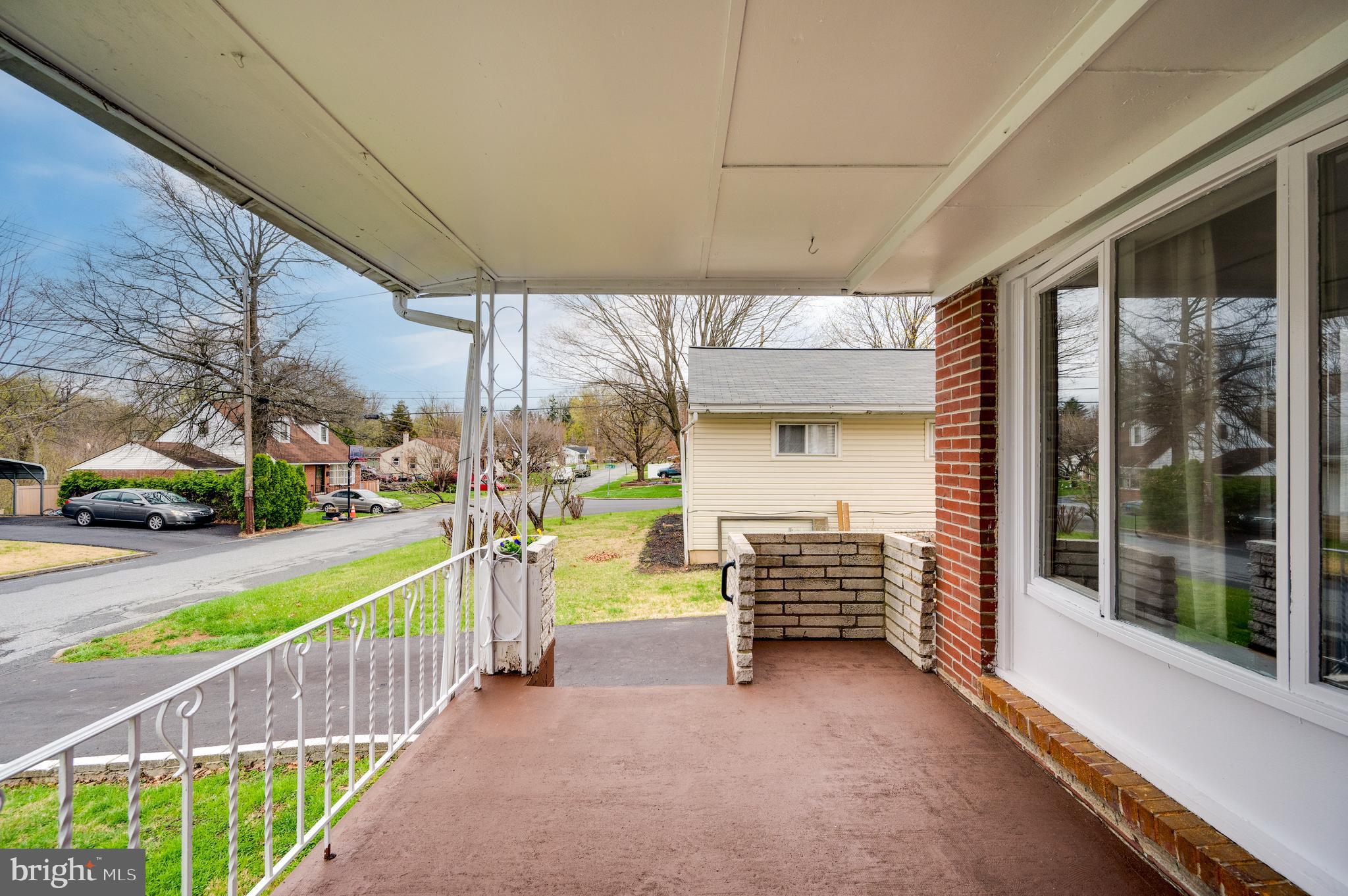 GREENFIELDS - Residential