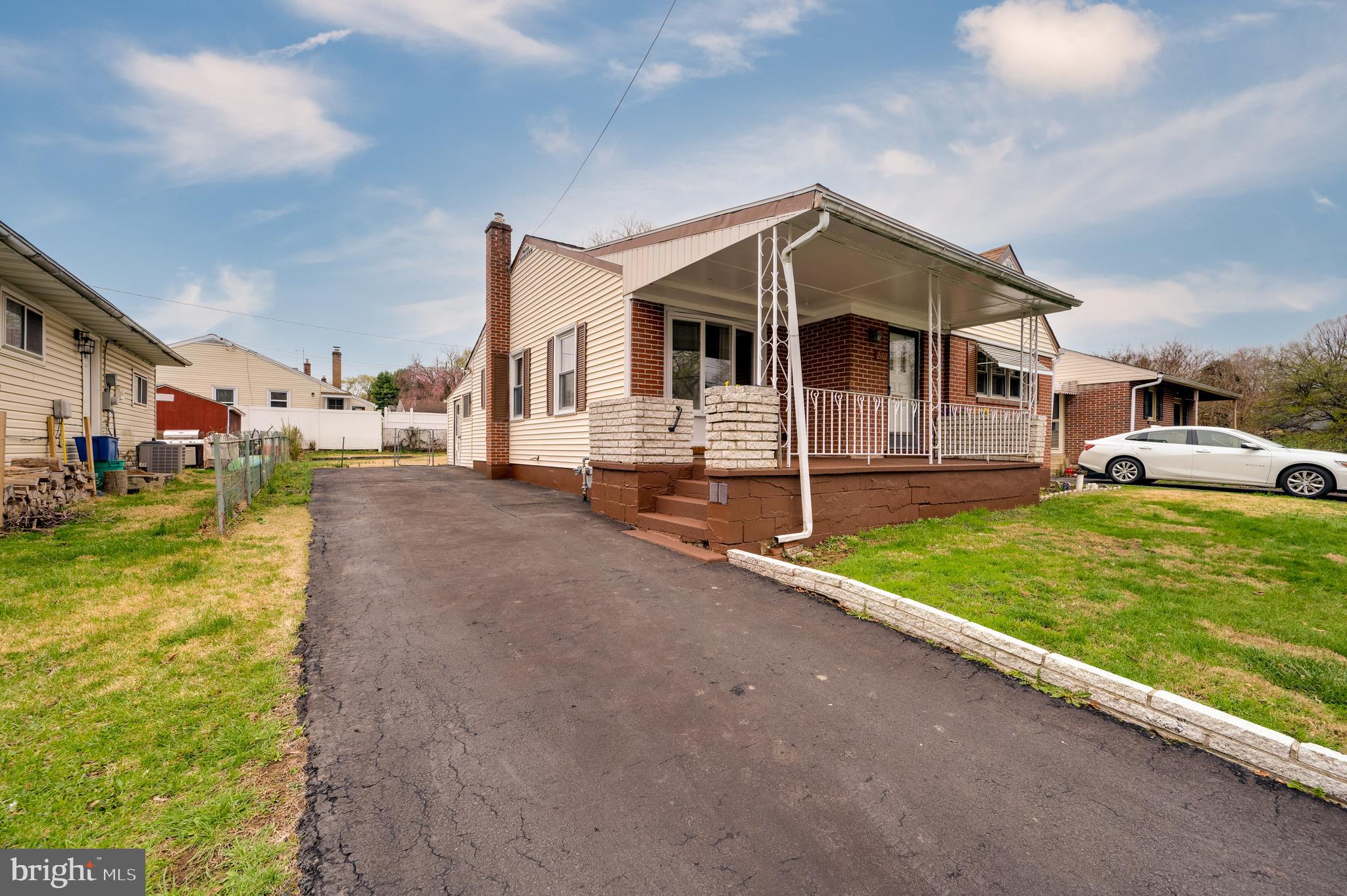 GREENFIELDS - Residential