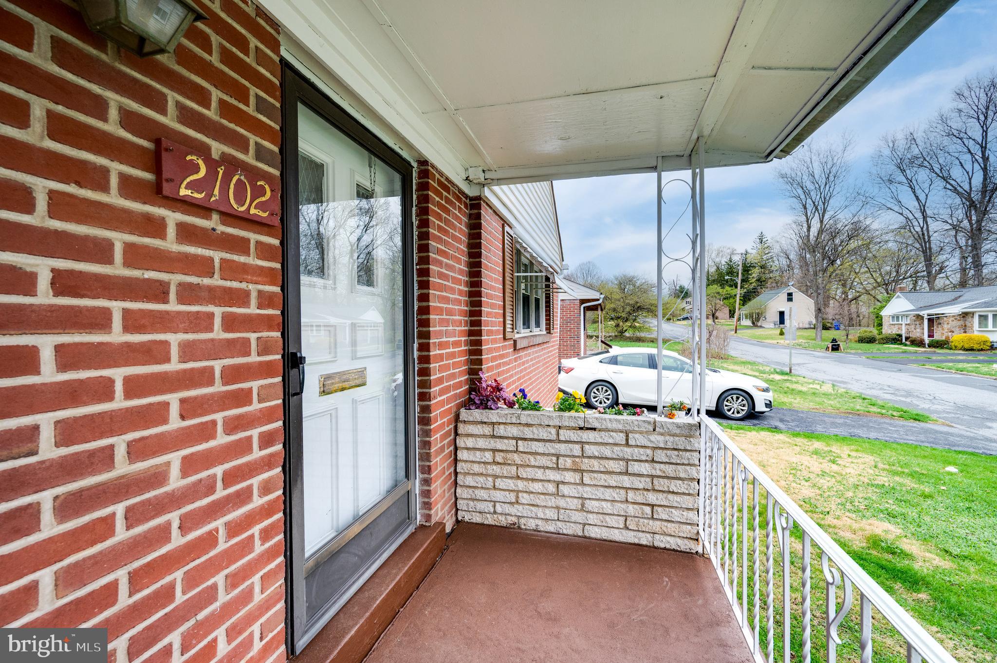 GREENFIELDS - Residential