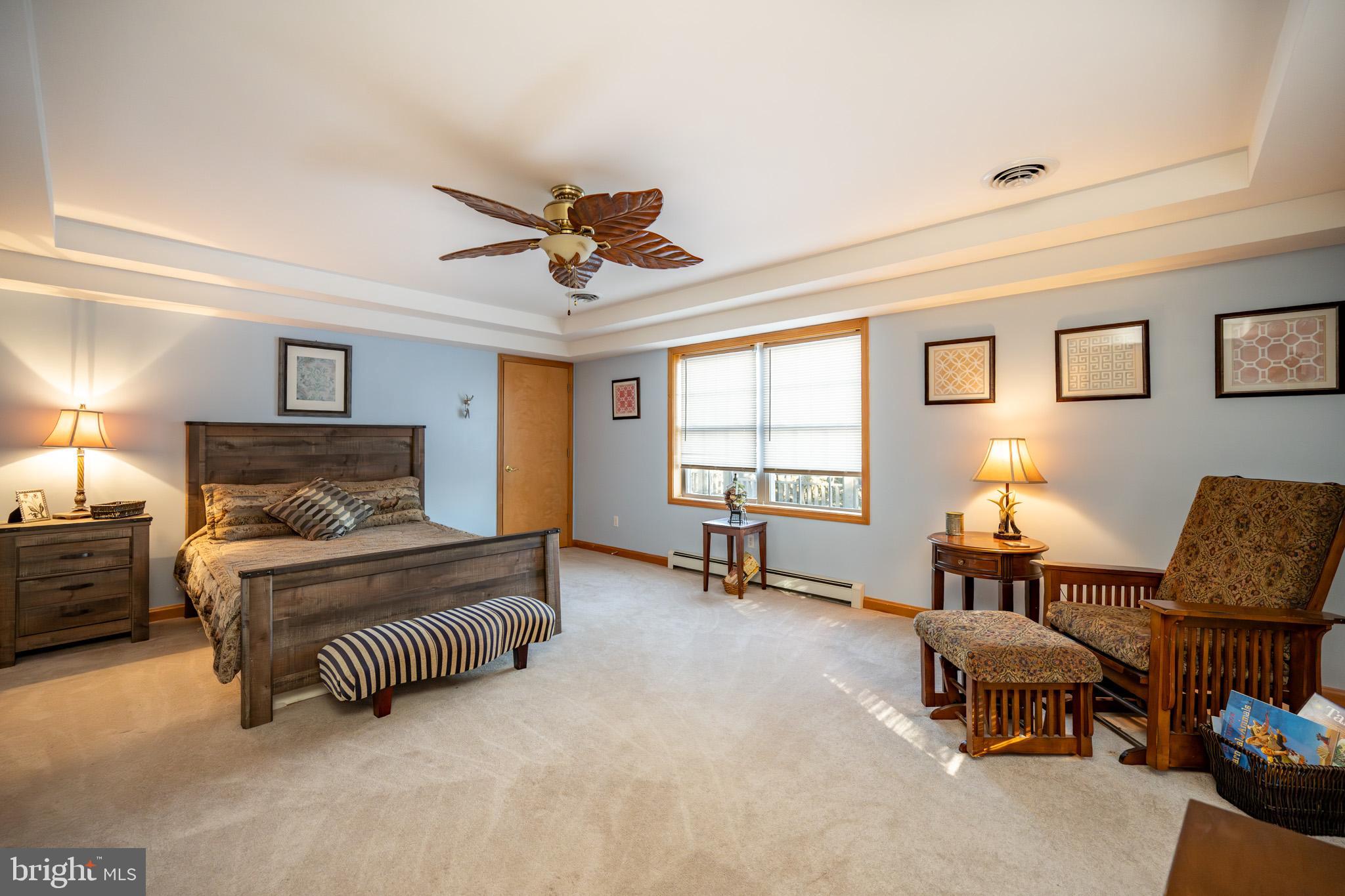 CHESTNUT GROVE - Residential