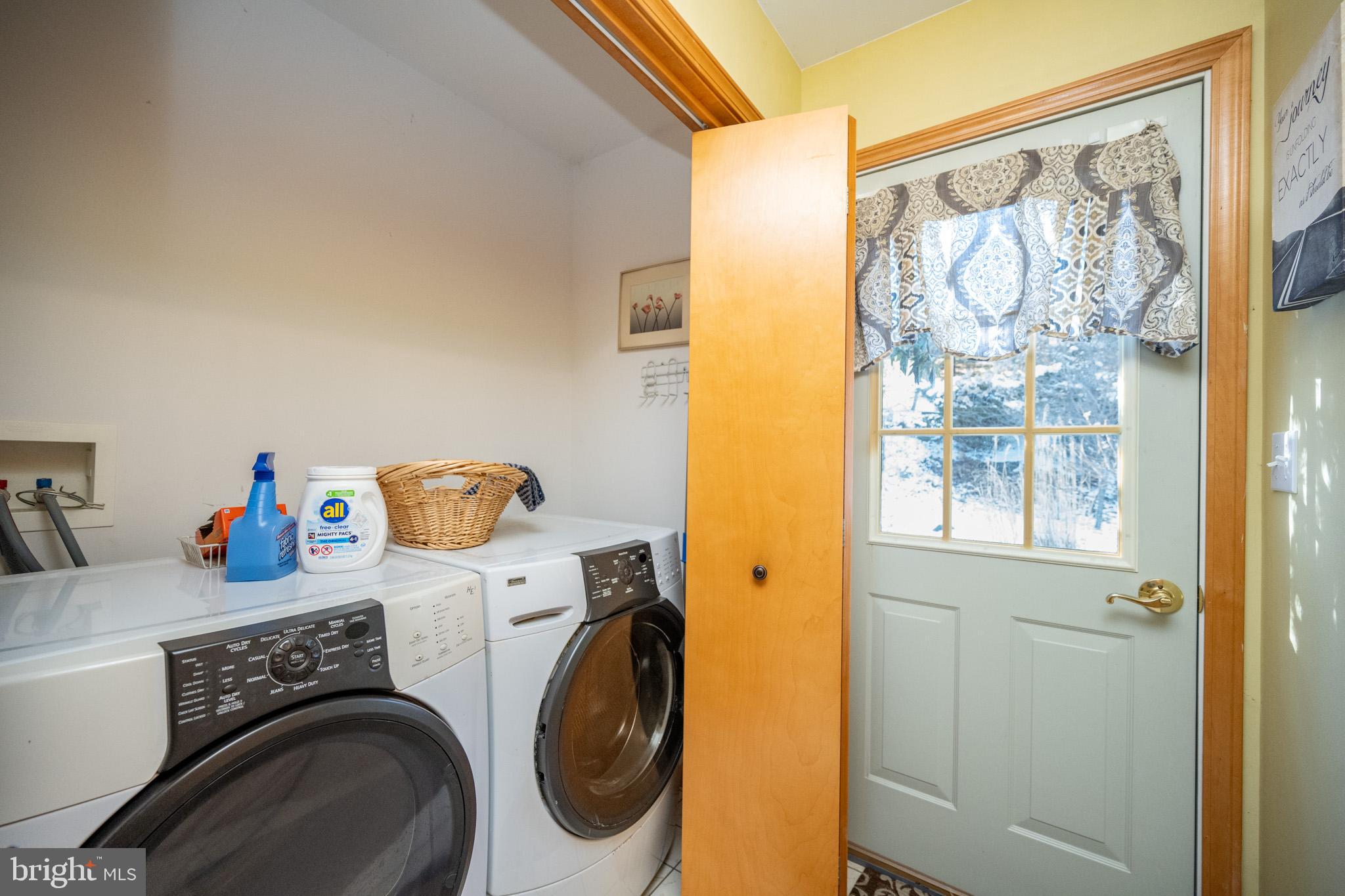 CHESTNUT GROVE - Residential