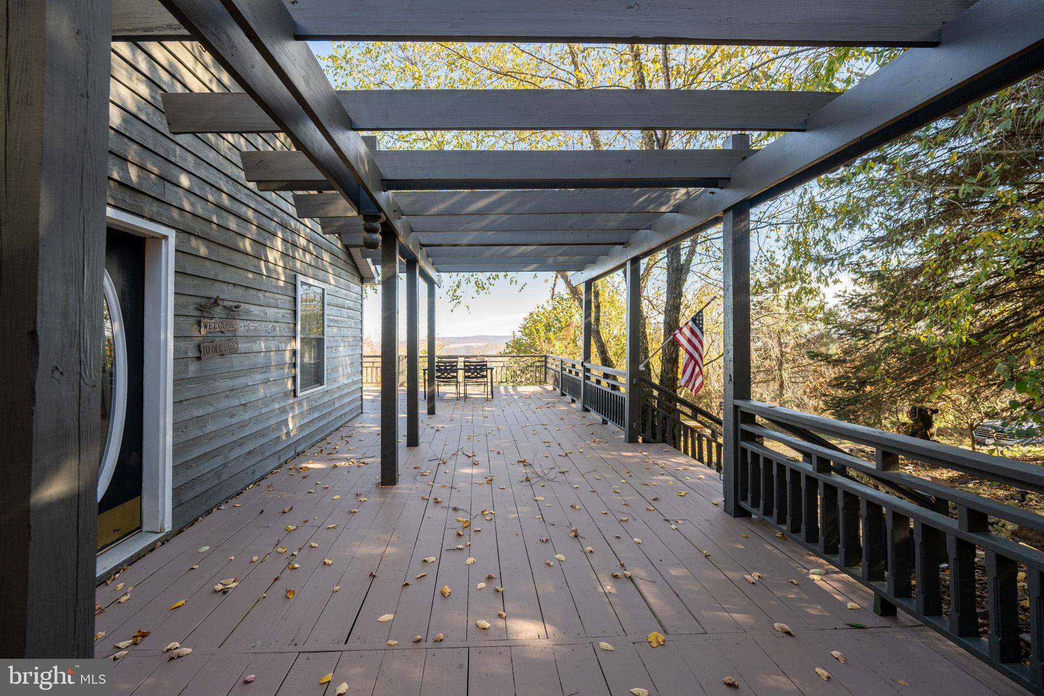 CHESTNUT GROVE - Residential