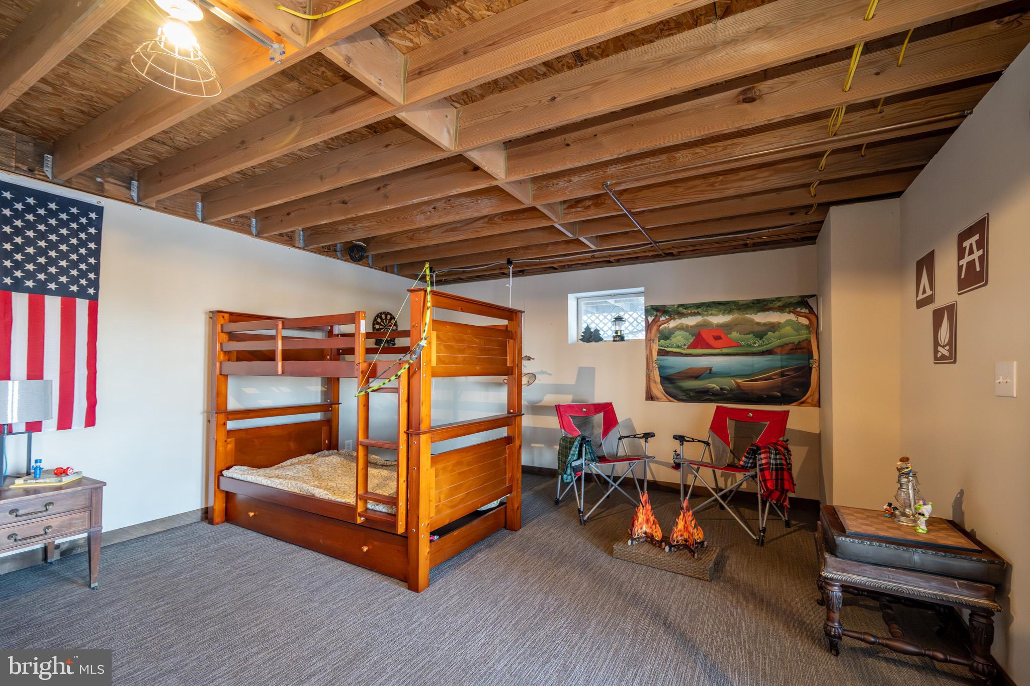 CHESTNUT GROVE - Residential