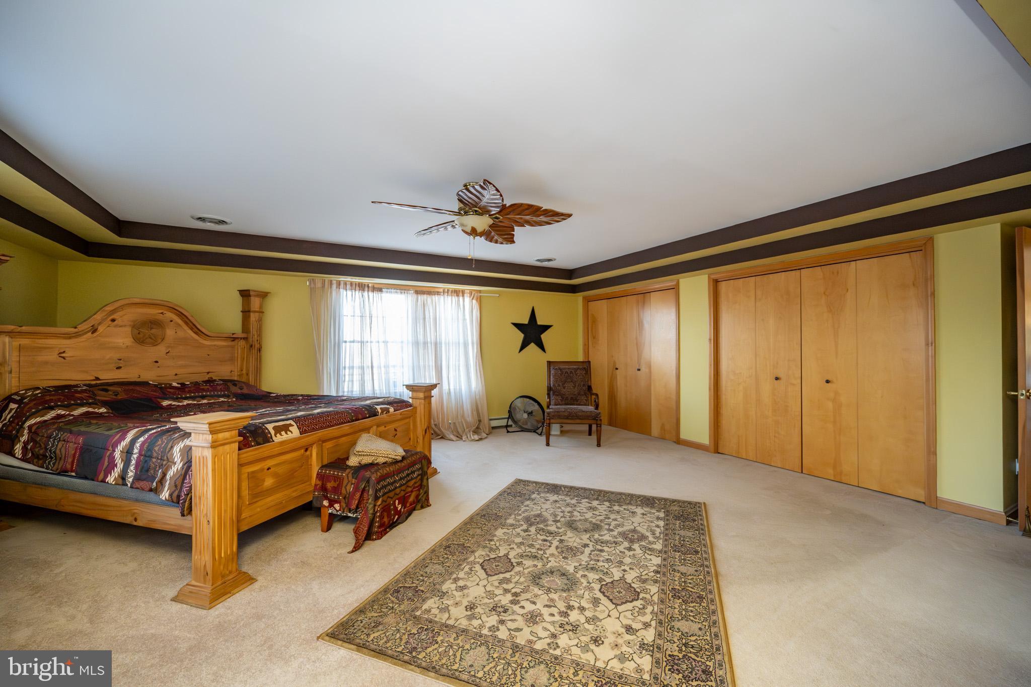 CHESTNUT GROVE - Residential