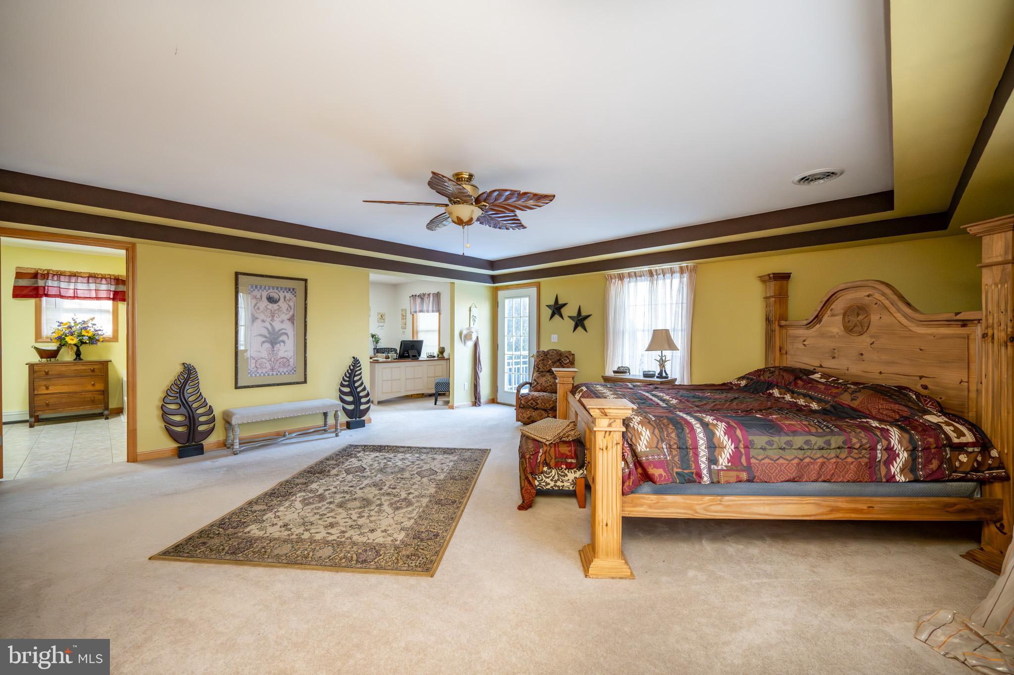 CHESTNUT GROVE - Residential