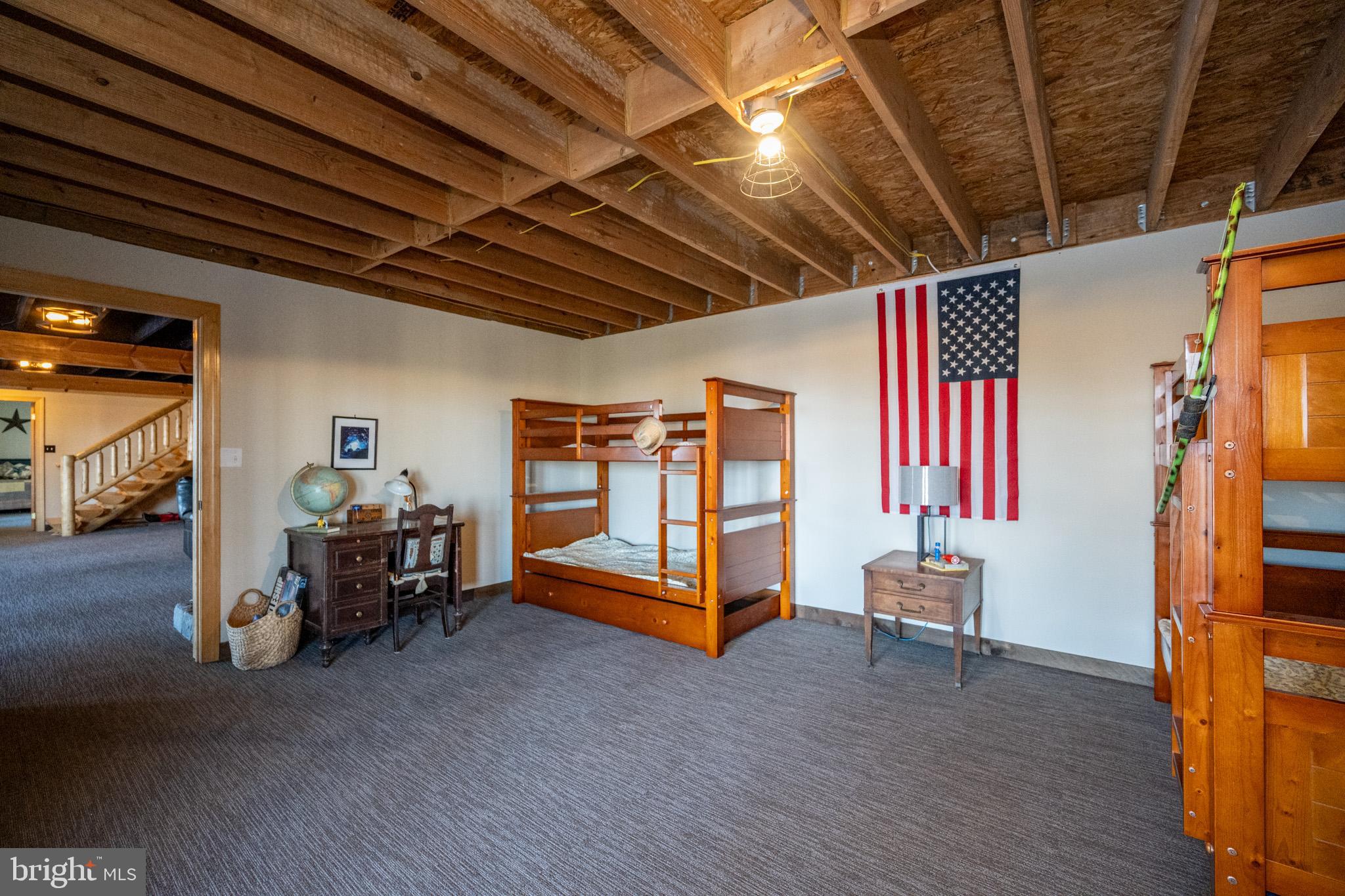 CHESTNUT GROVE - Residential