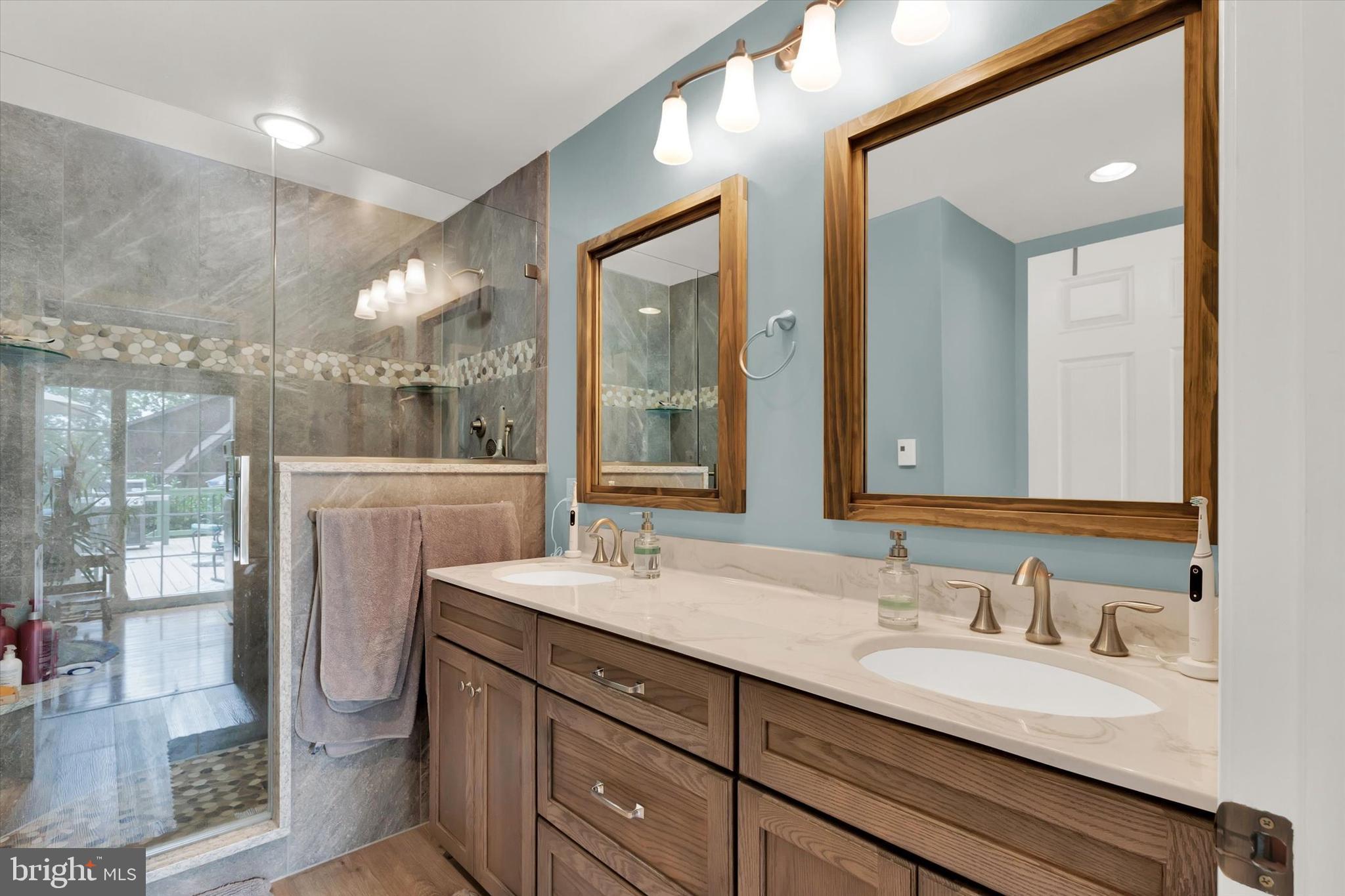 SPRINGETTSBURY TWP - Residential