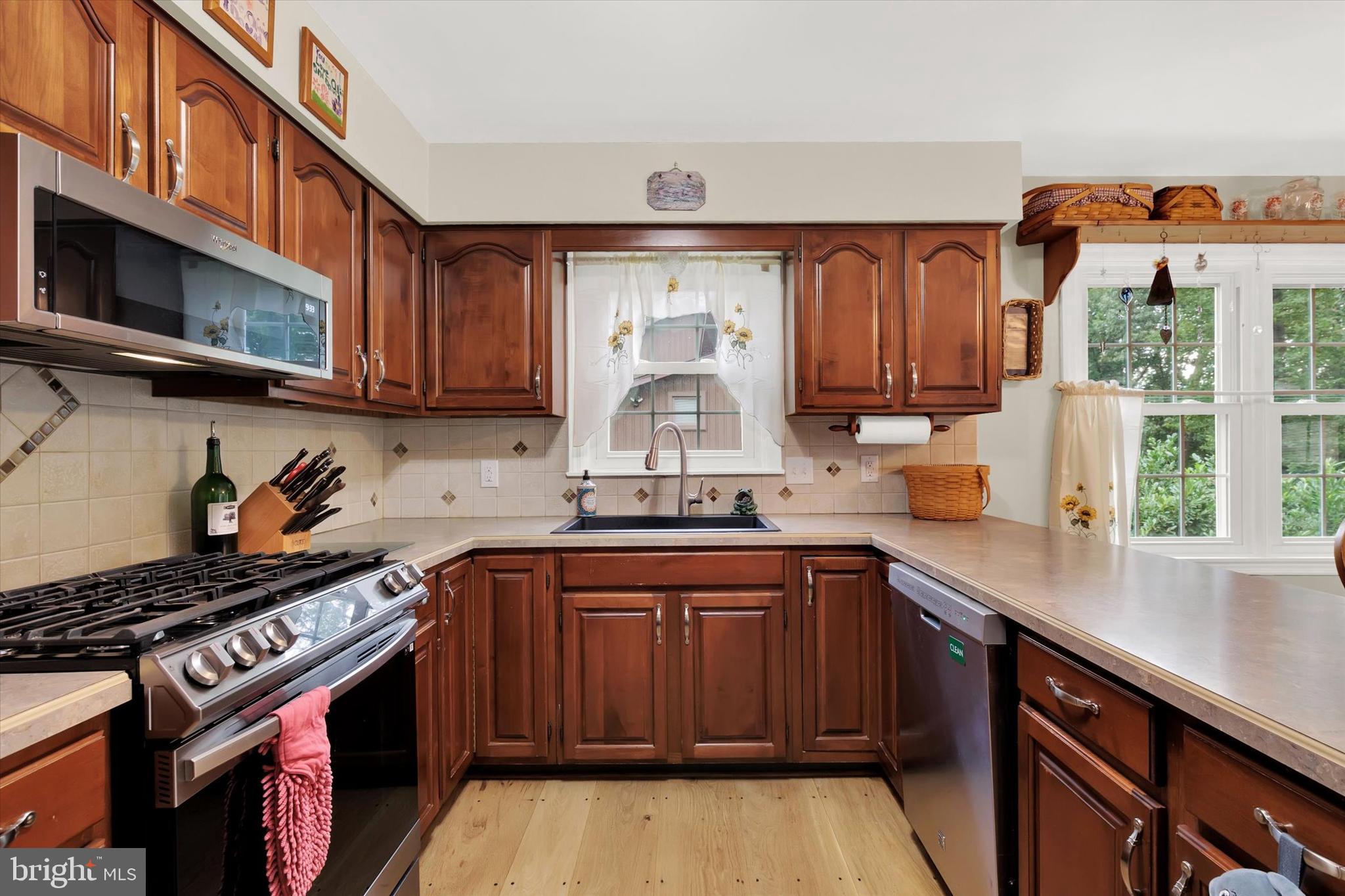 SPRINGETTSBURY TWP - Residential