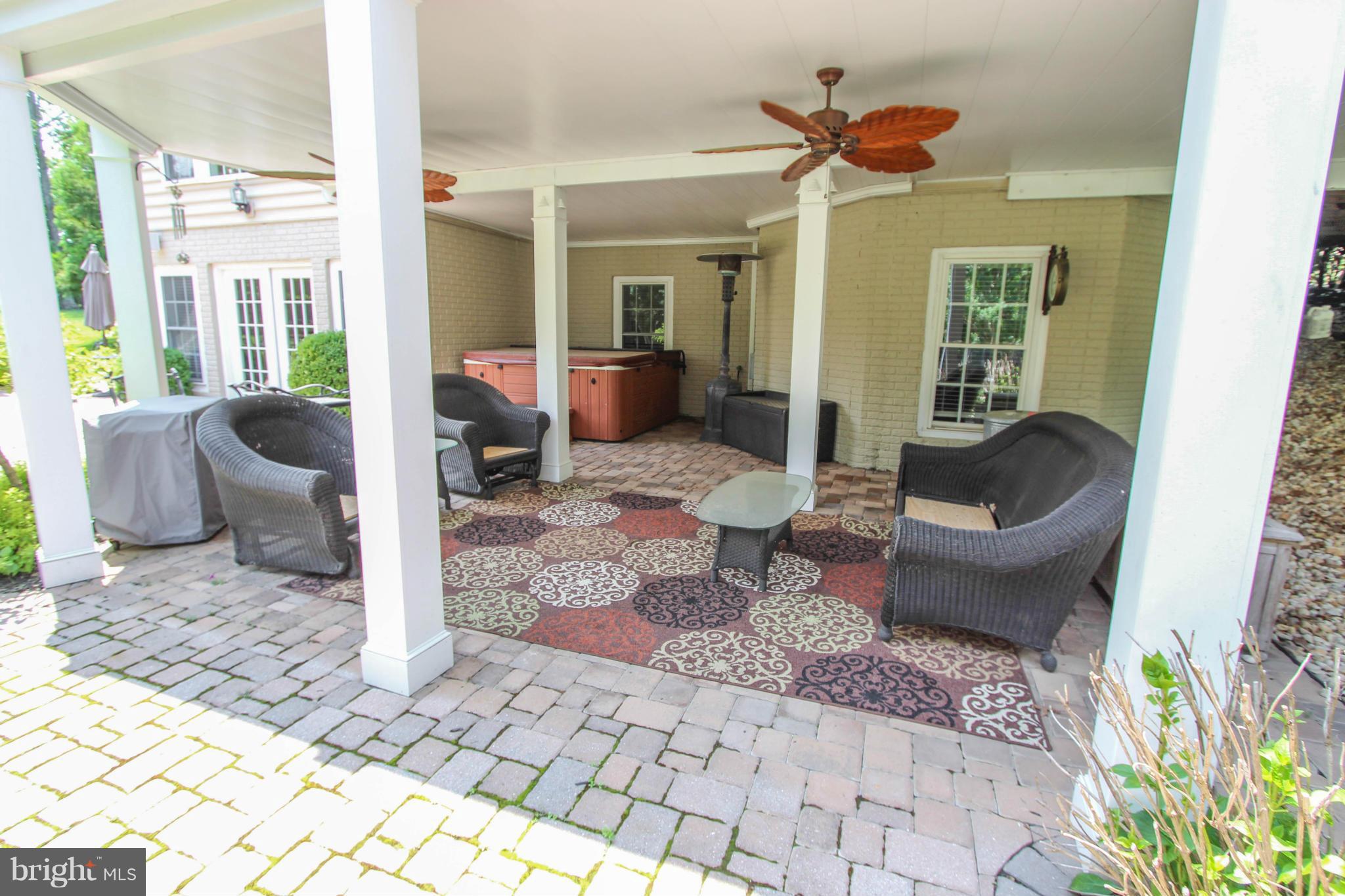 CEDAR CREST - Residential