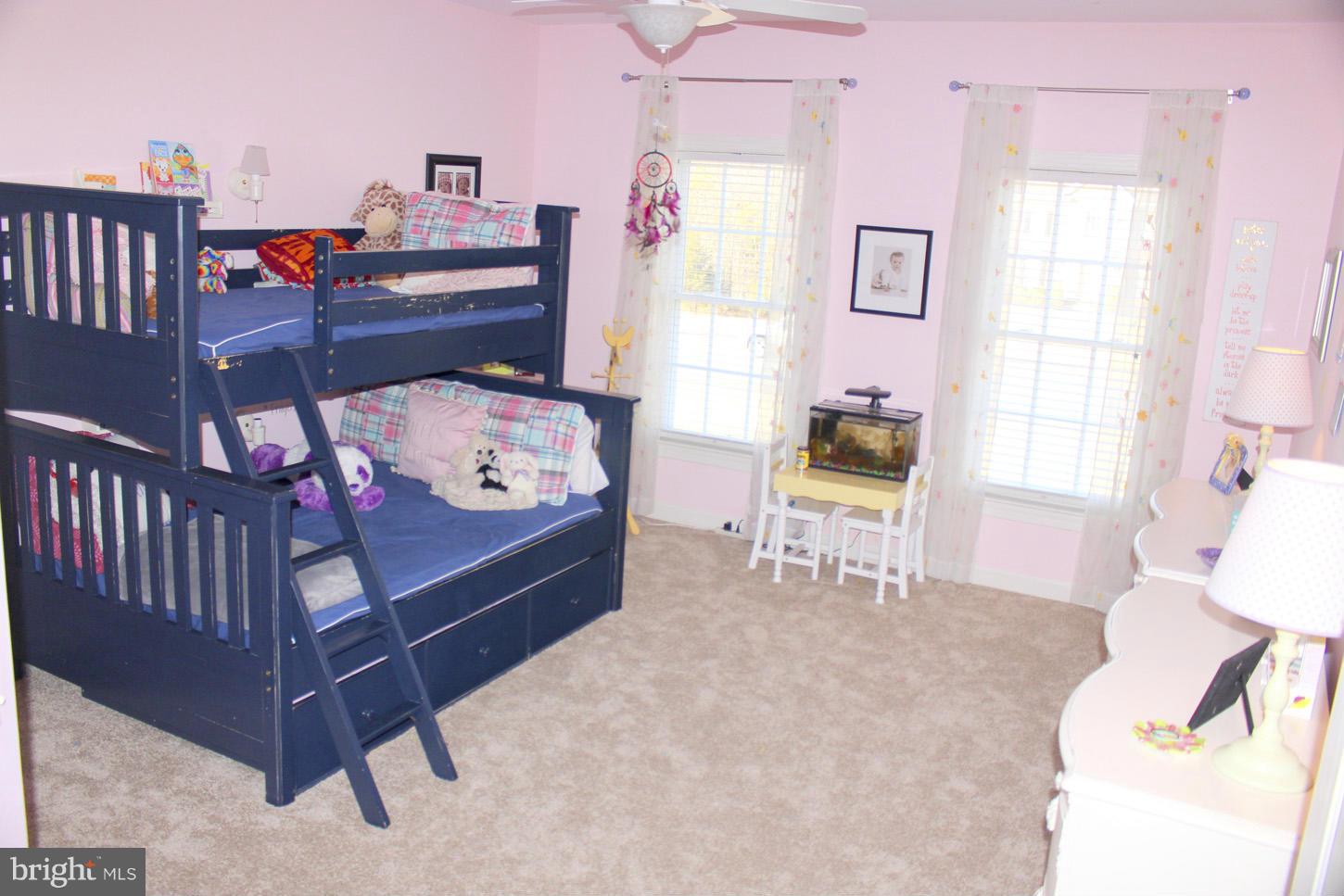 CEDAR CREST - Residential