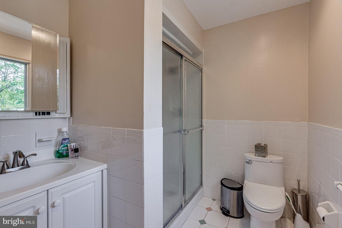 WEST ARLINGTON - Residential