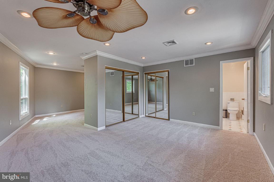 WEST ARLINGTON - Residential