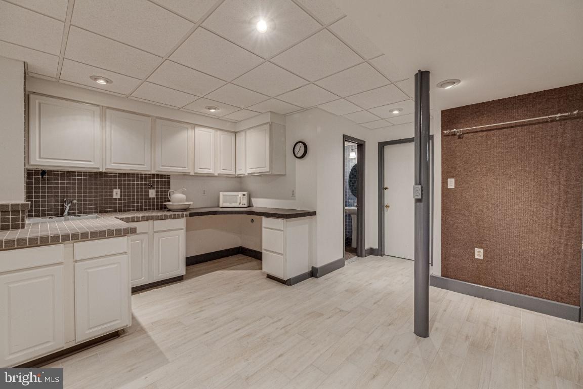 WEST ARLINGTON - Residential