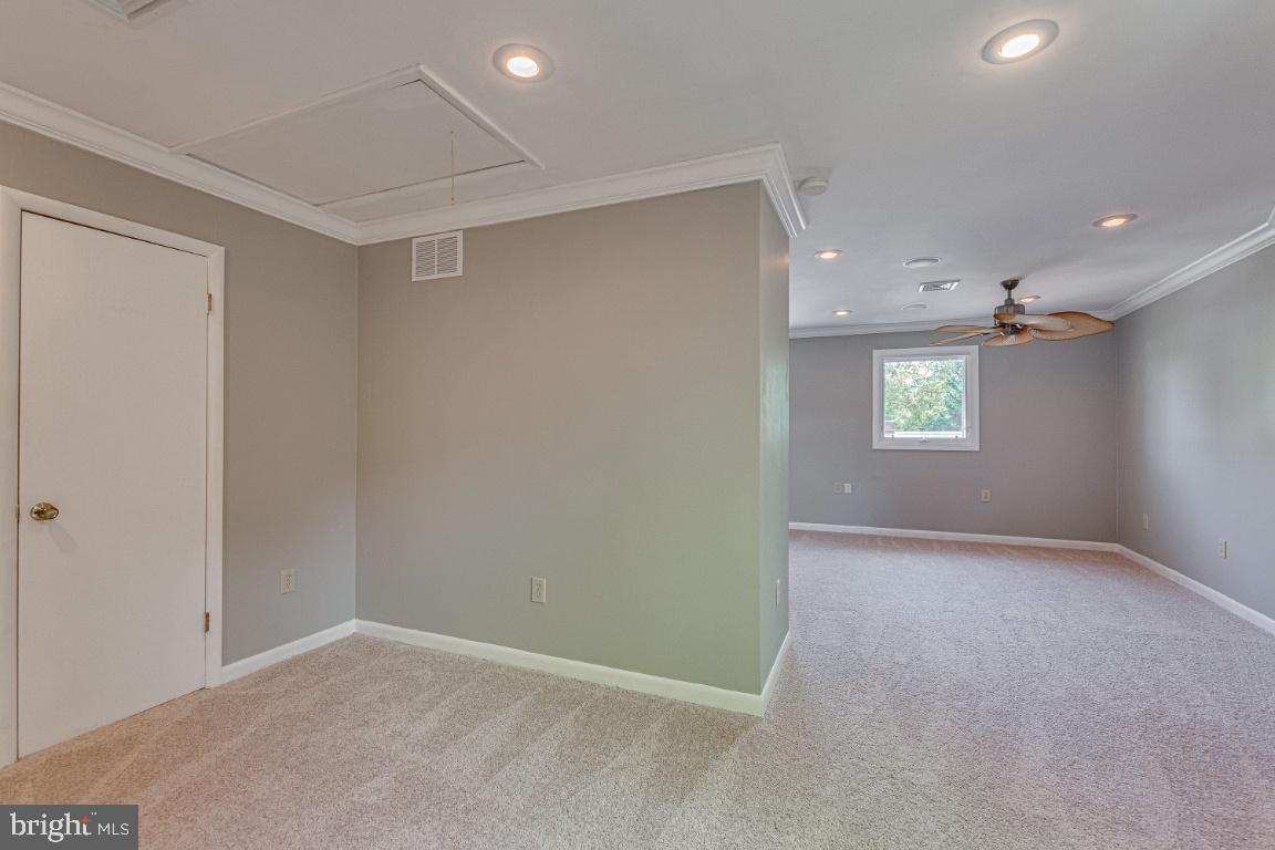 WEST ARLINGTON - Residential