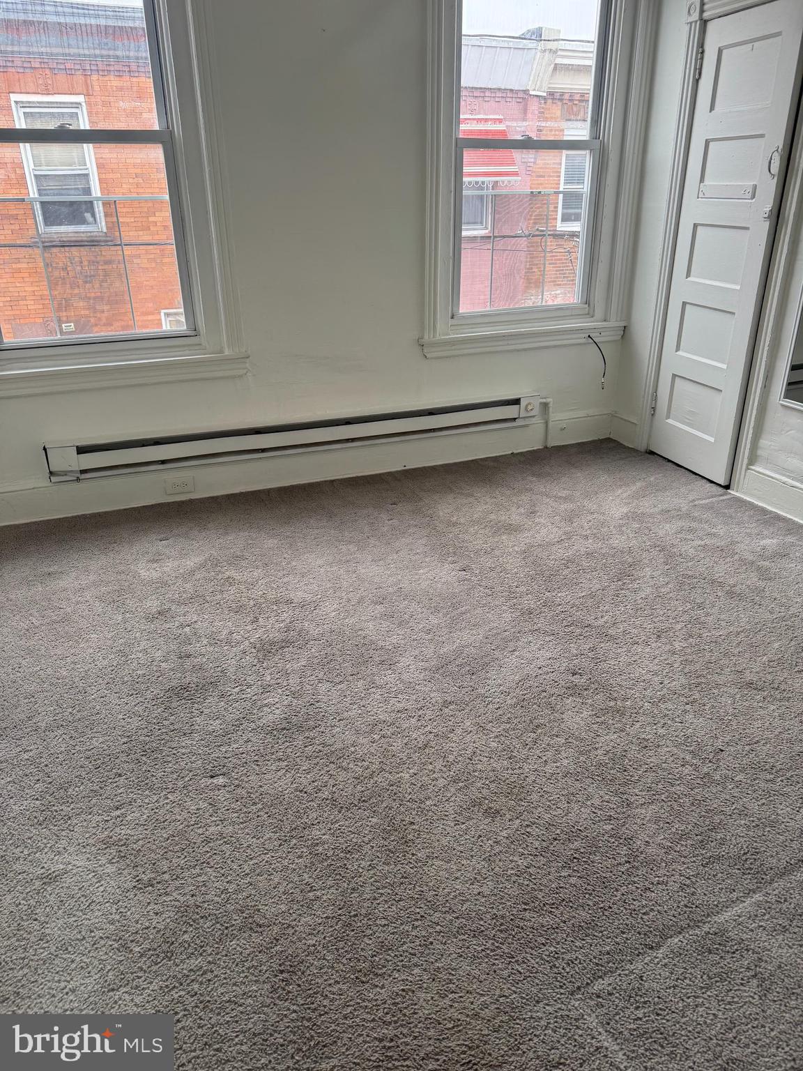 STRAWBERRY MANSION - Residential