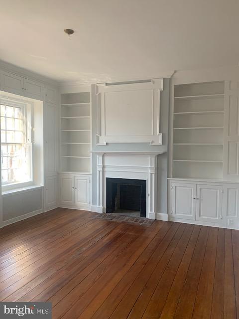 OLD TOWN ALEXANDRIA - Residential