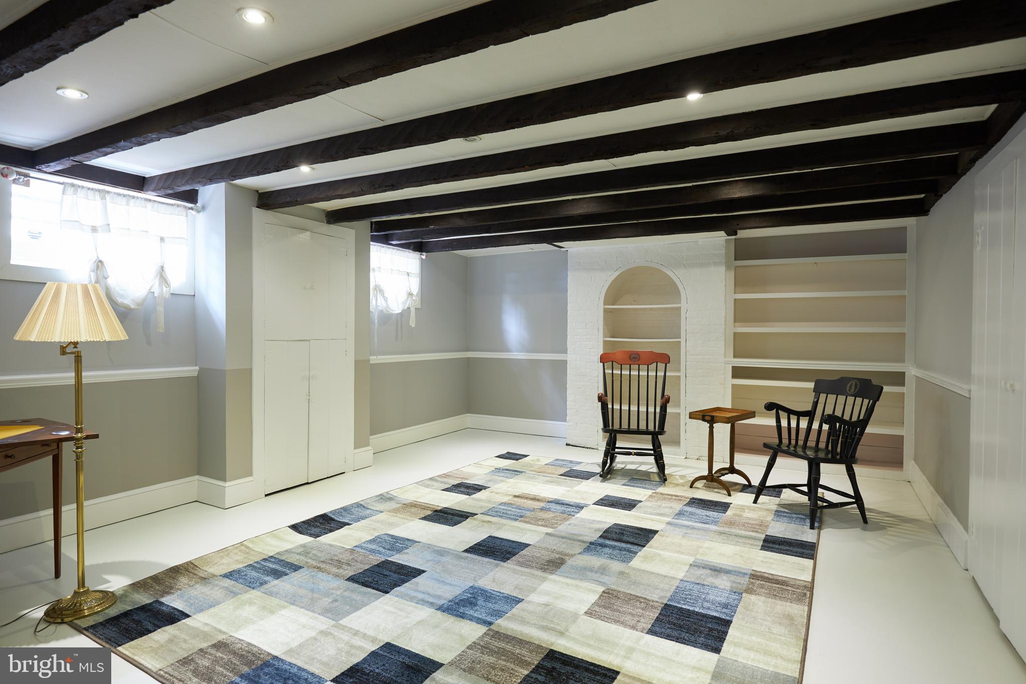 OLD TOWN ALEXANDRIA - Residential