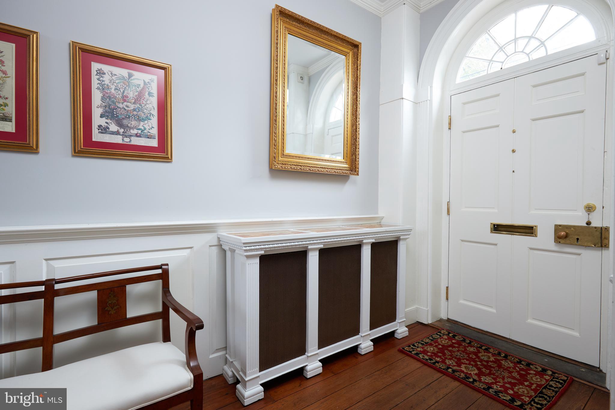 OLD TOWN ALEXANDRIA - Residential