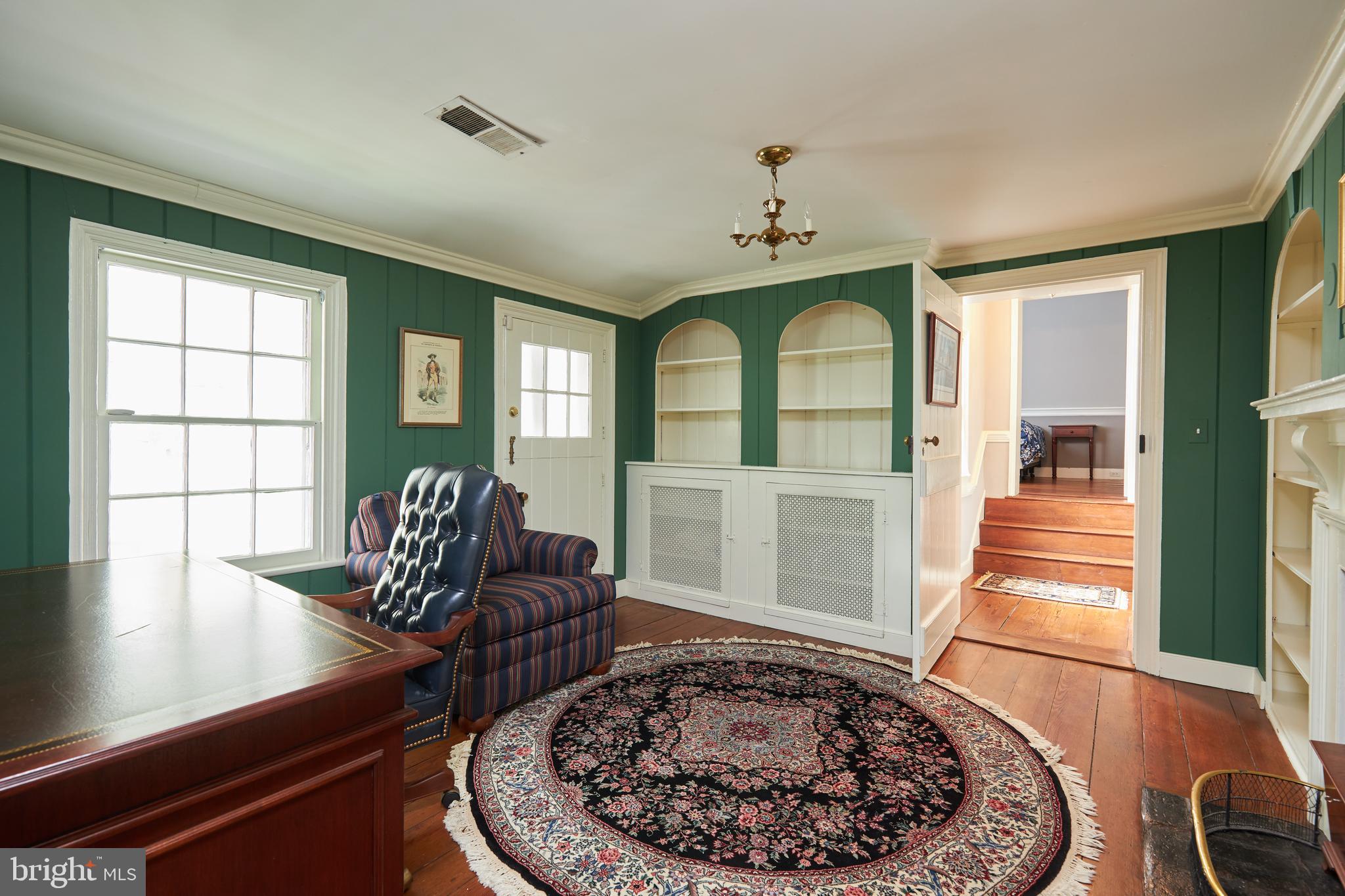 OLD TOWN ALEXANDRIA - Residential