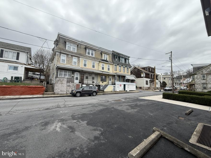 NONE AVAILABEL - Residential