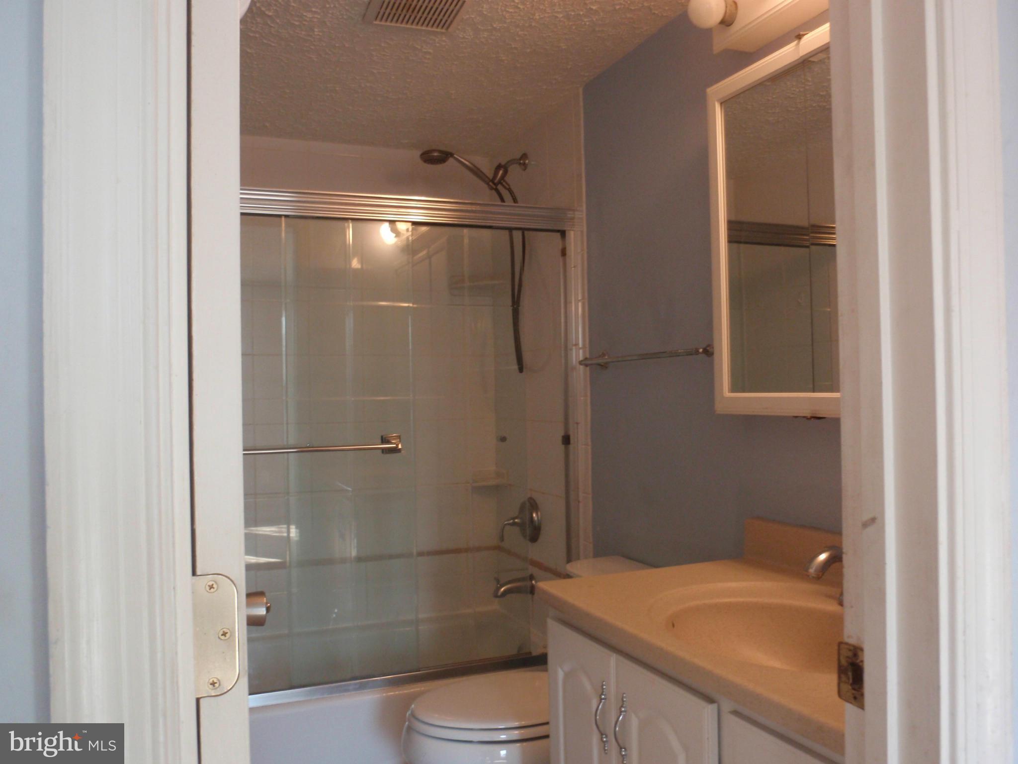 NEWINGTON COMMONS - Residential