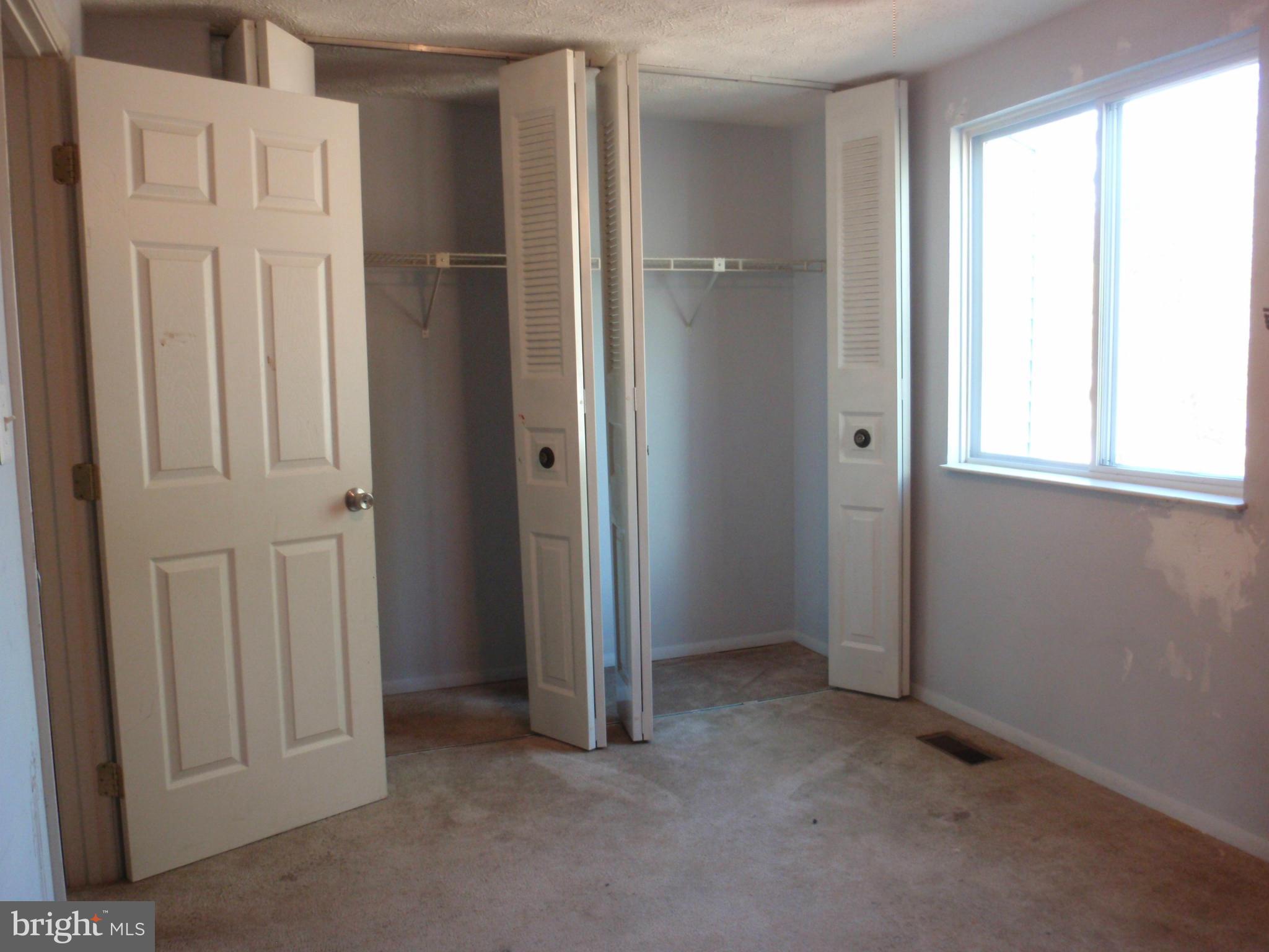 NEWINGTON COMMONS - Residential