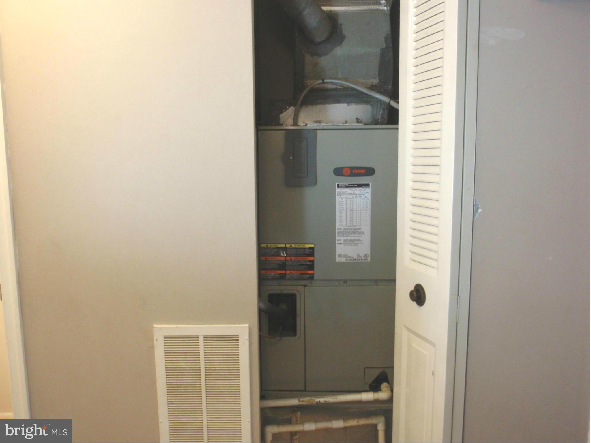 NEWINGTON COMMONS - Residential