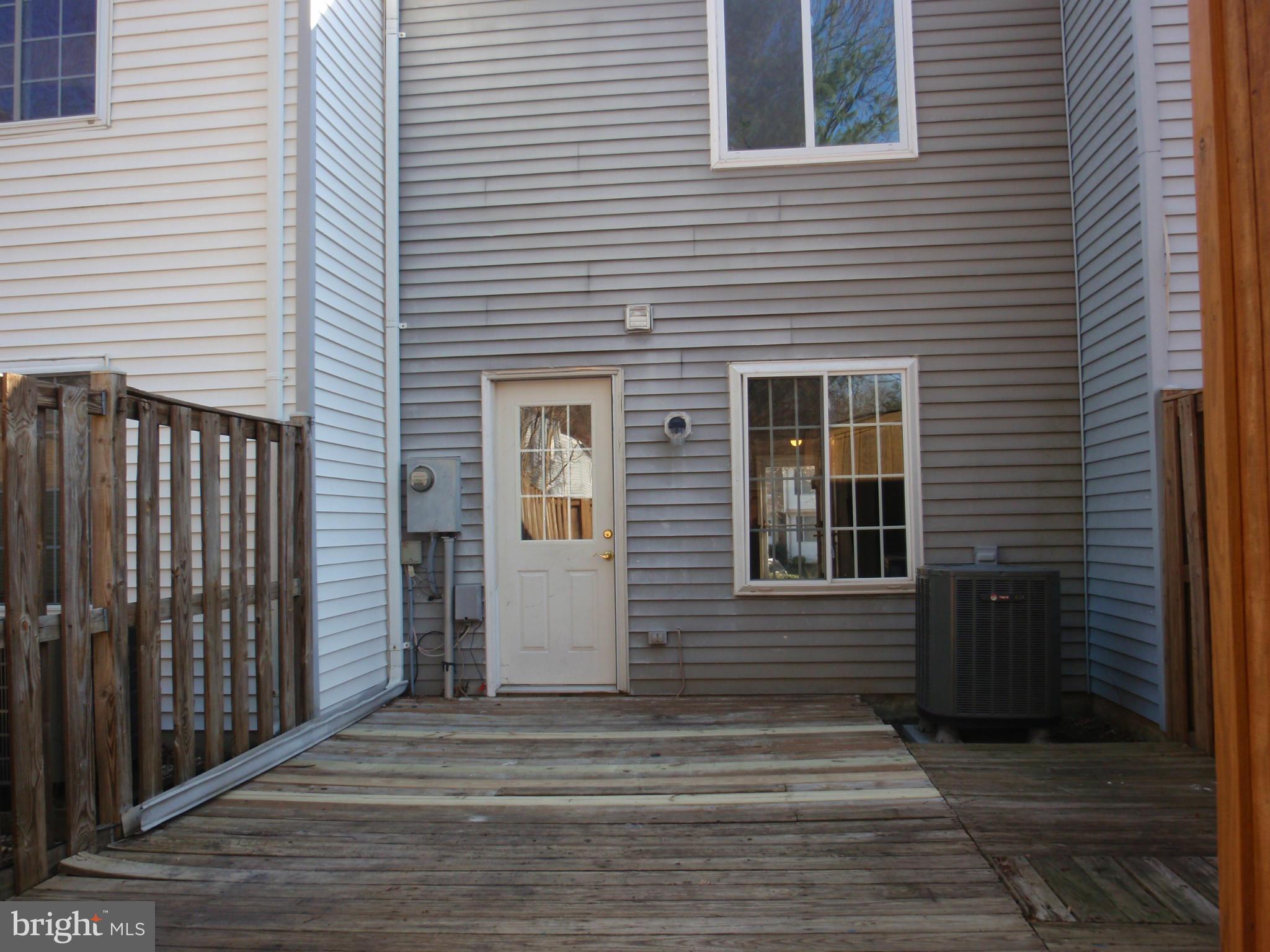 NEWINGTON COMMONS - Residential