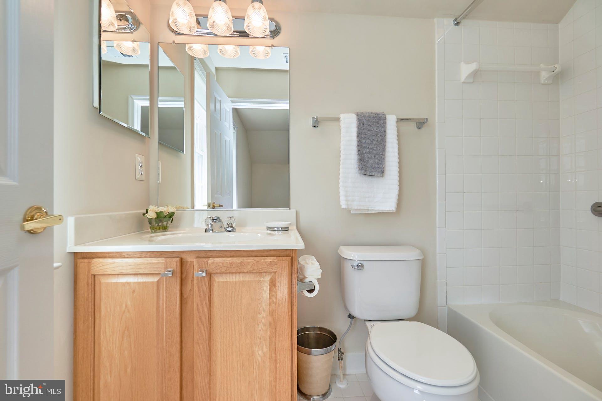 HERITAGE HUNT - Residential